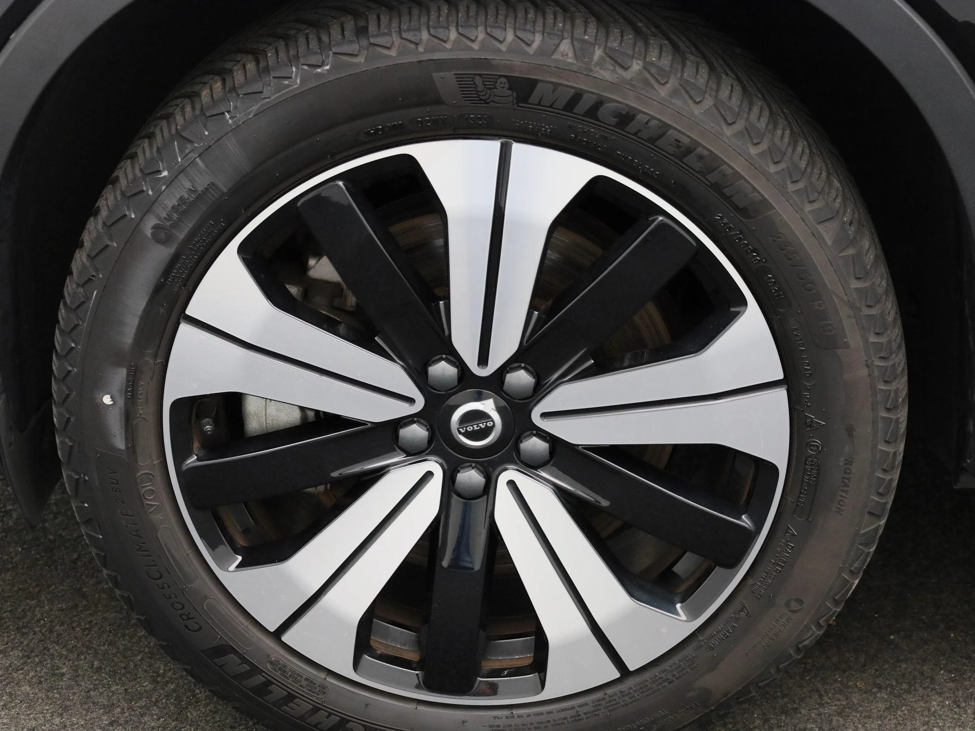 Volvo-XC40-image-14