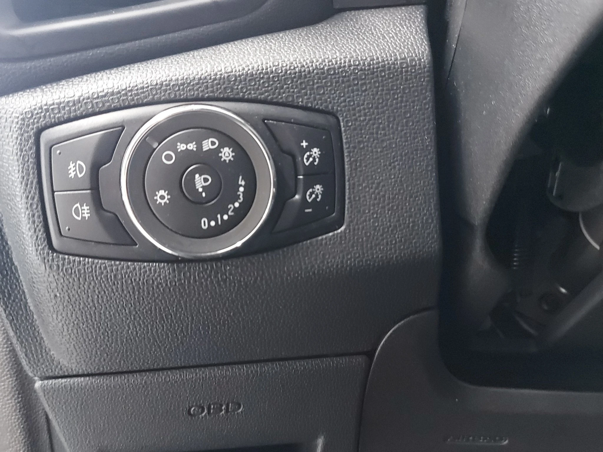 Ford-EcoSport-image-18