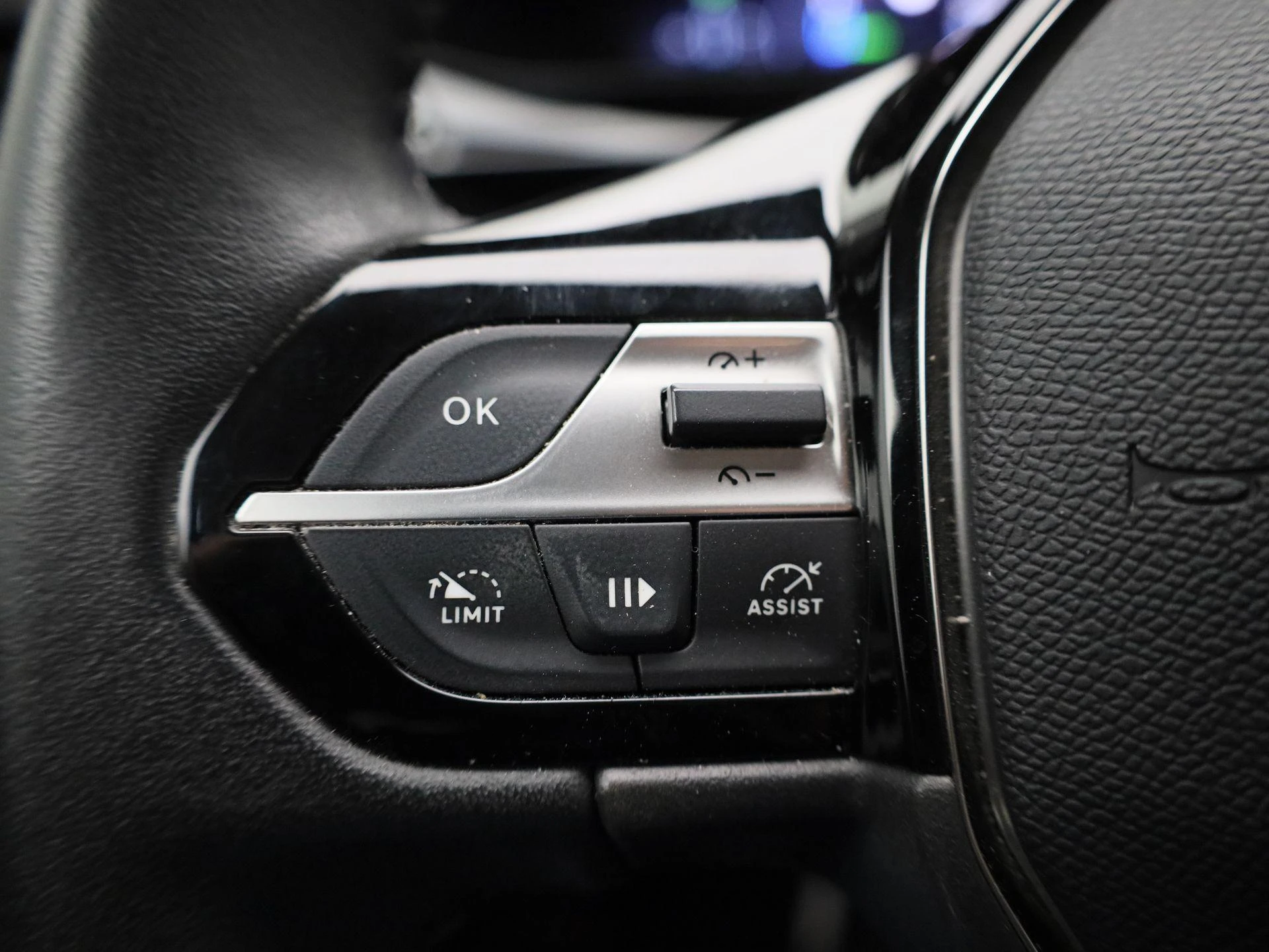Peugeot 308 1.6 Plug-in Hybrid 180 Active Pack Business
