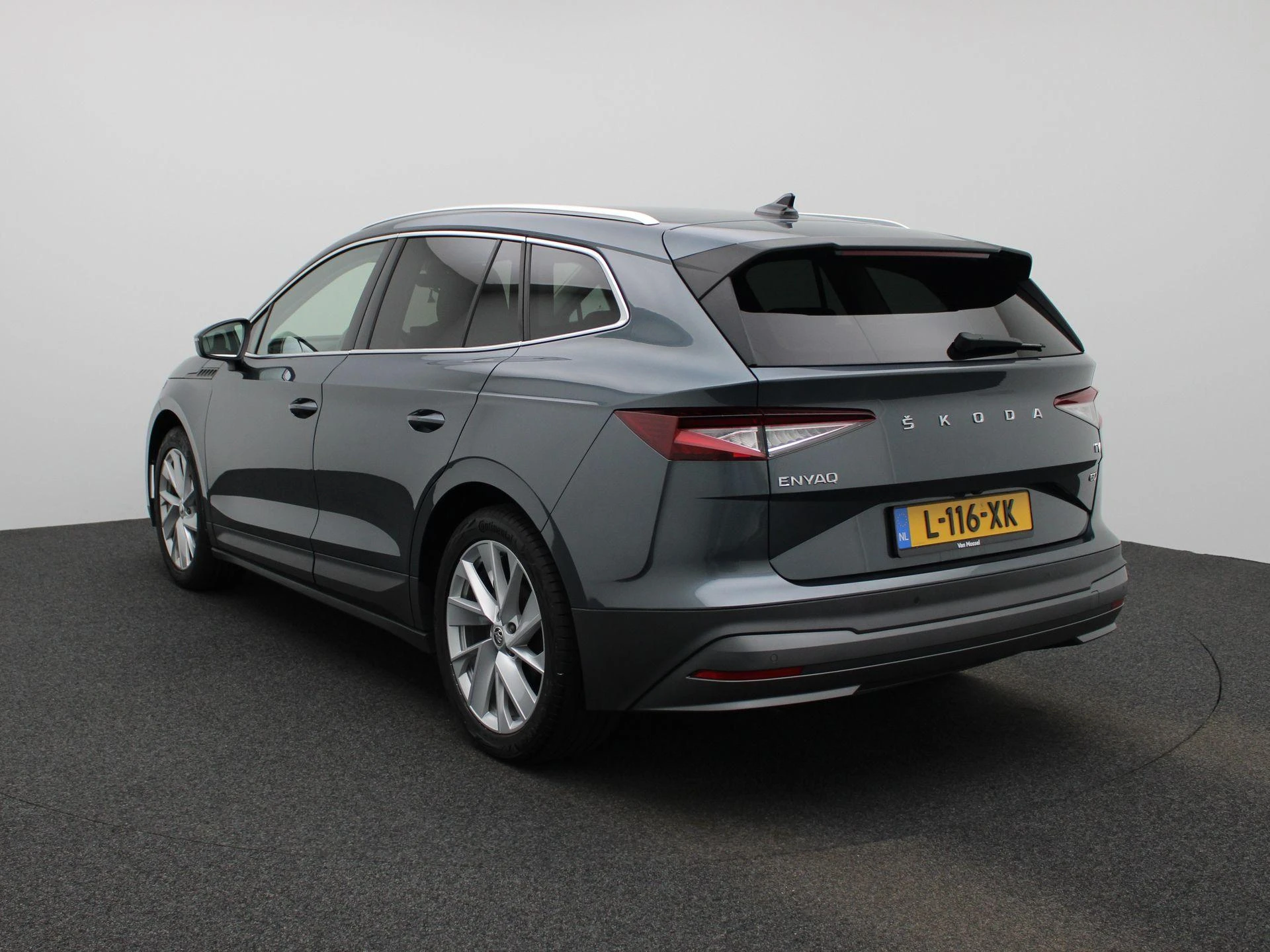 Škoda-Enyaq iV-image-1