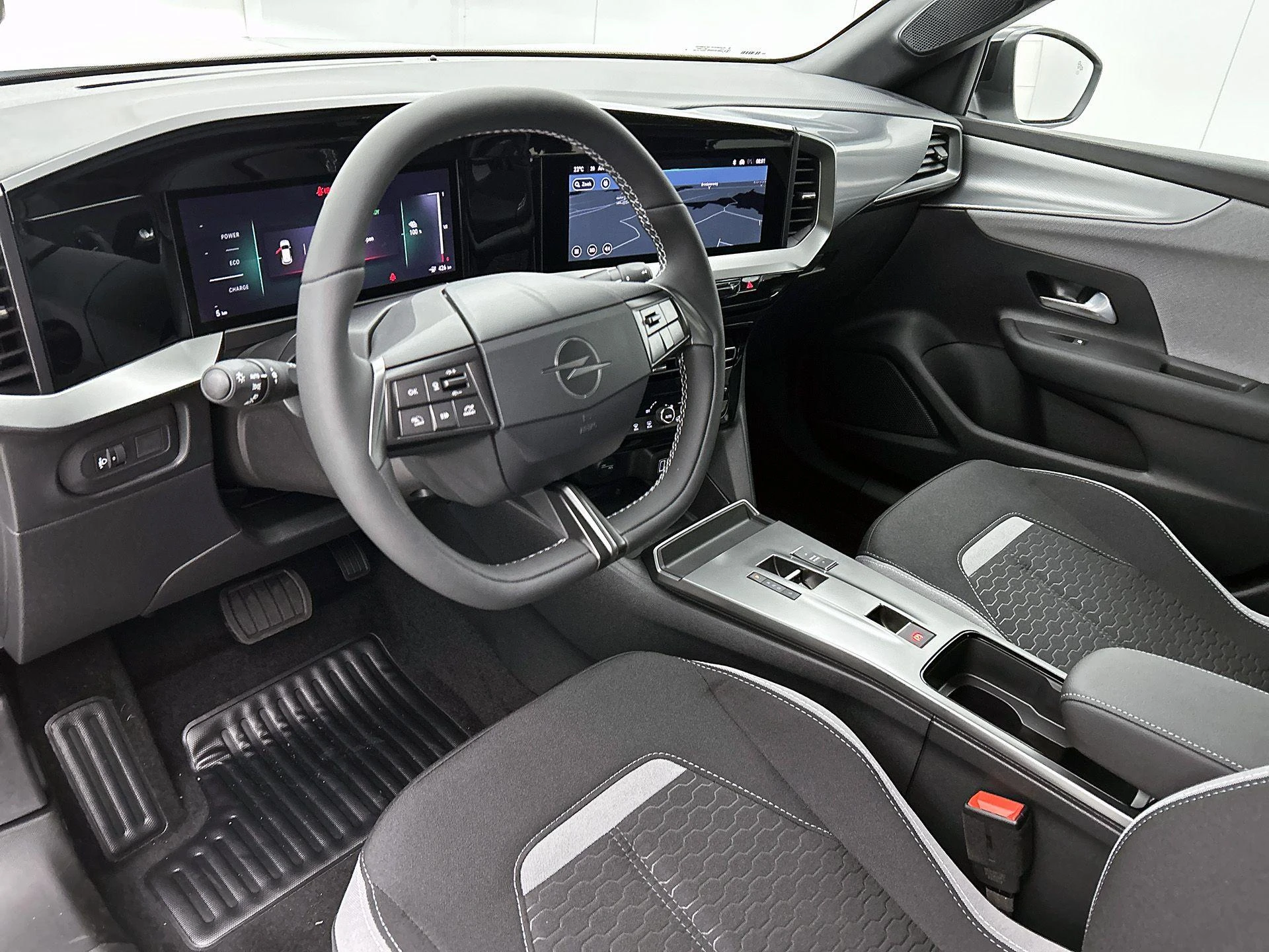 Opel-Mokka-e-image-24