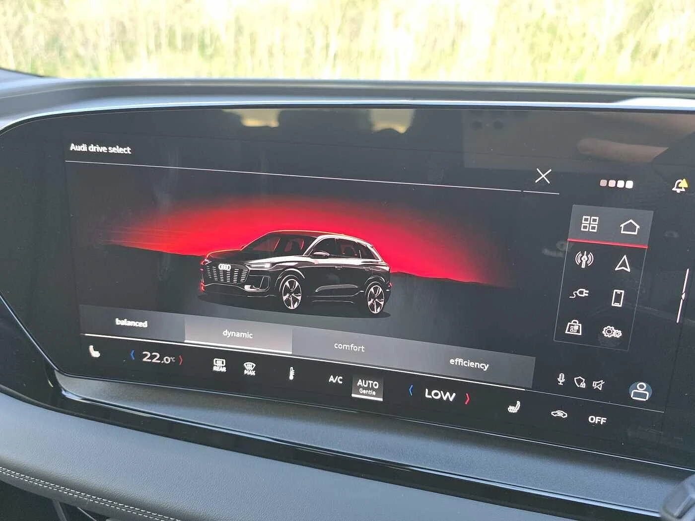 Audi-Q6 e-tron-image-28