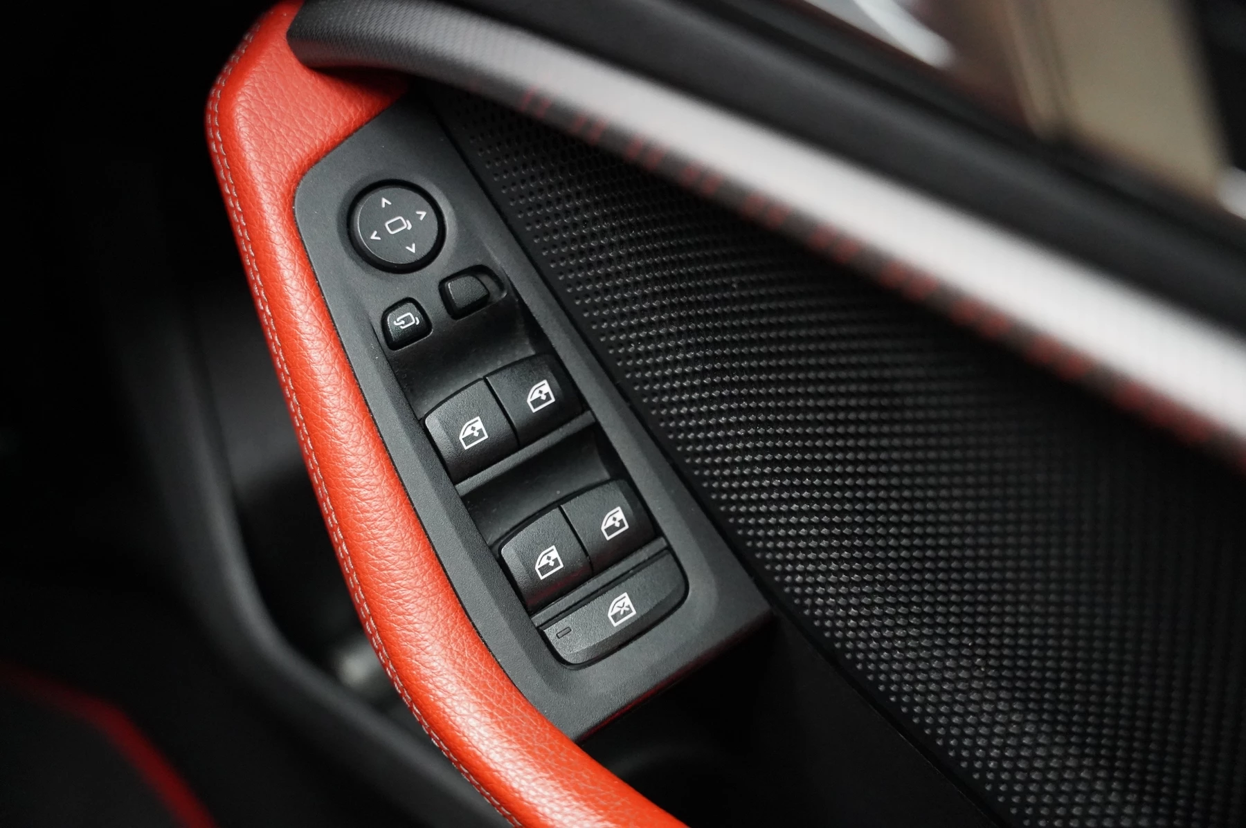 BMW-2 Series-image-23