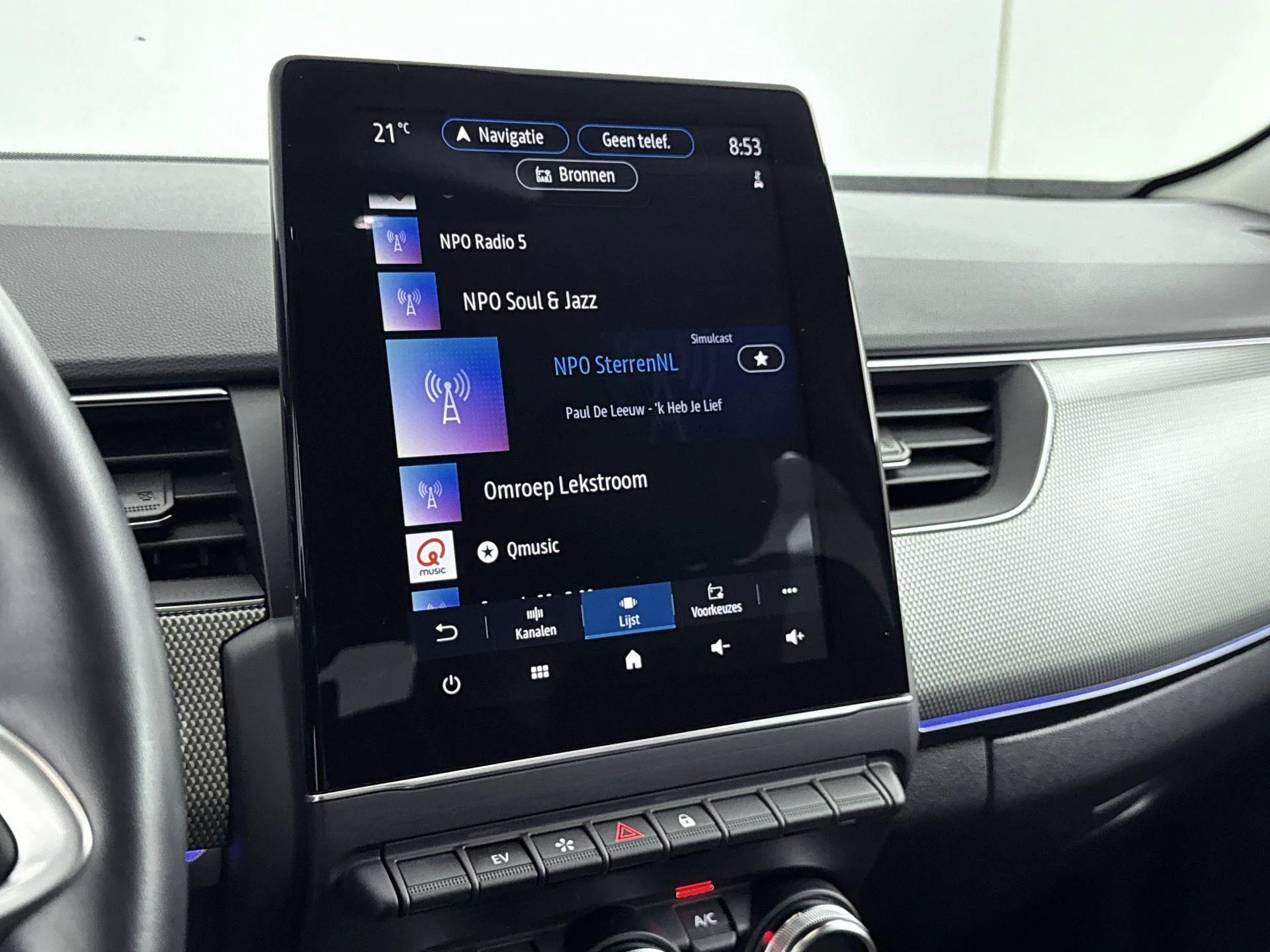 Renault-Arkana-image-6