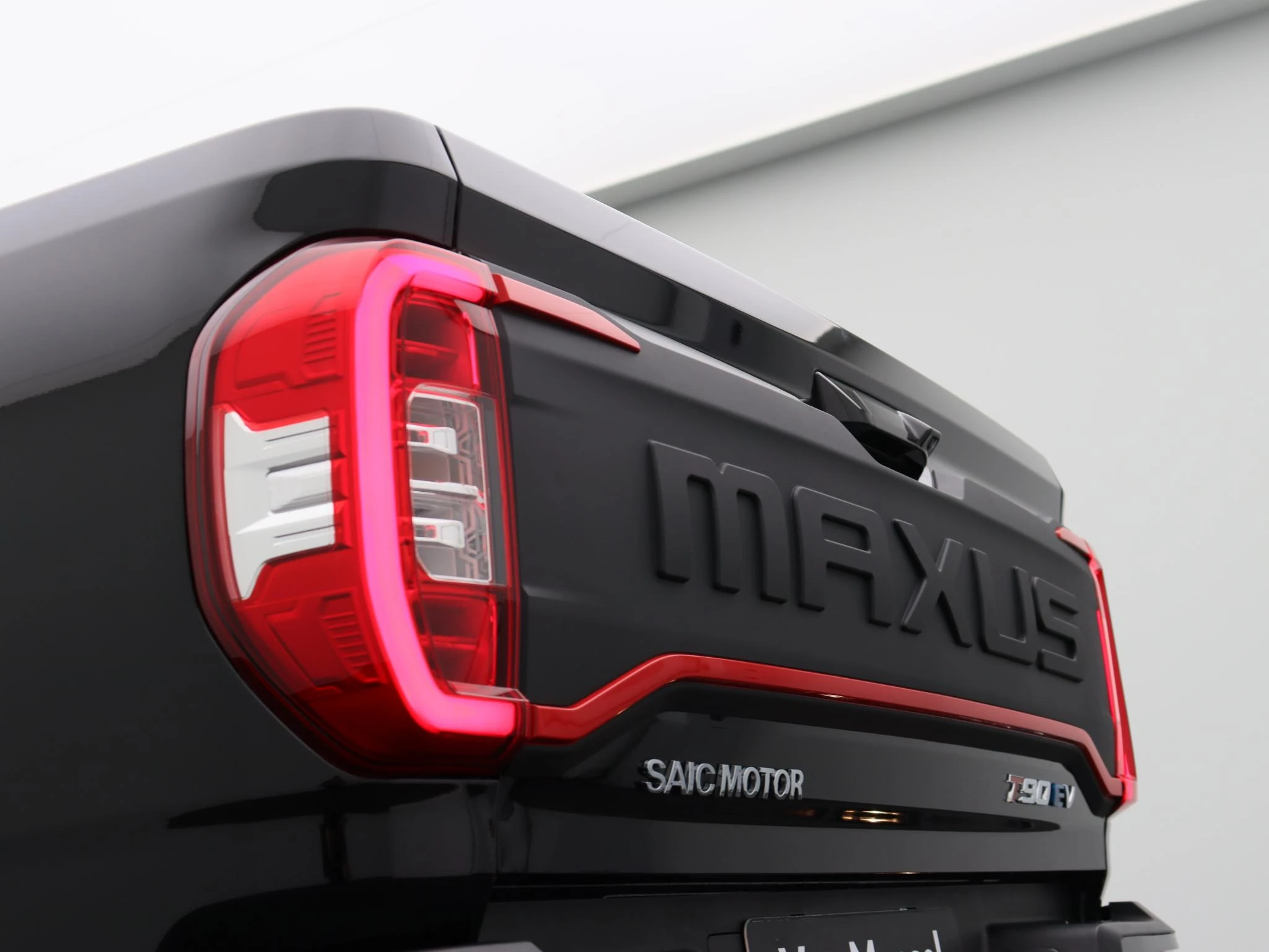 Maxus-T90 EV-image-21