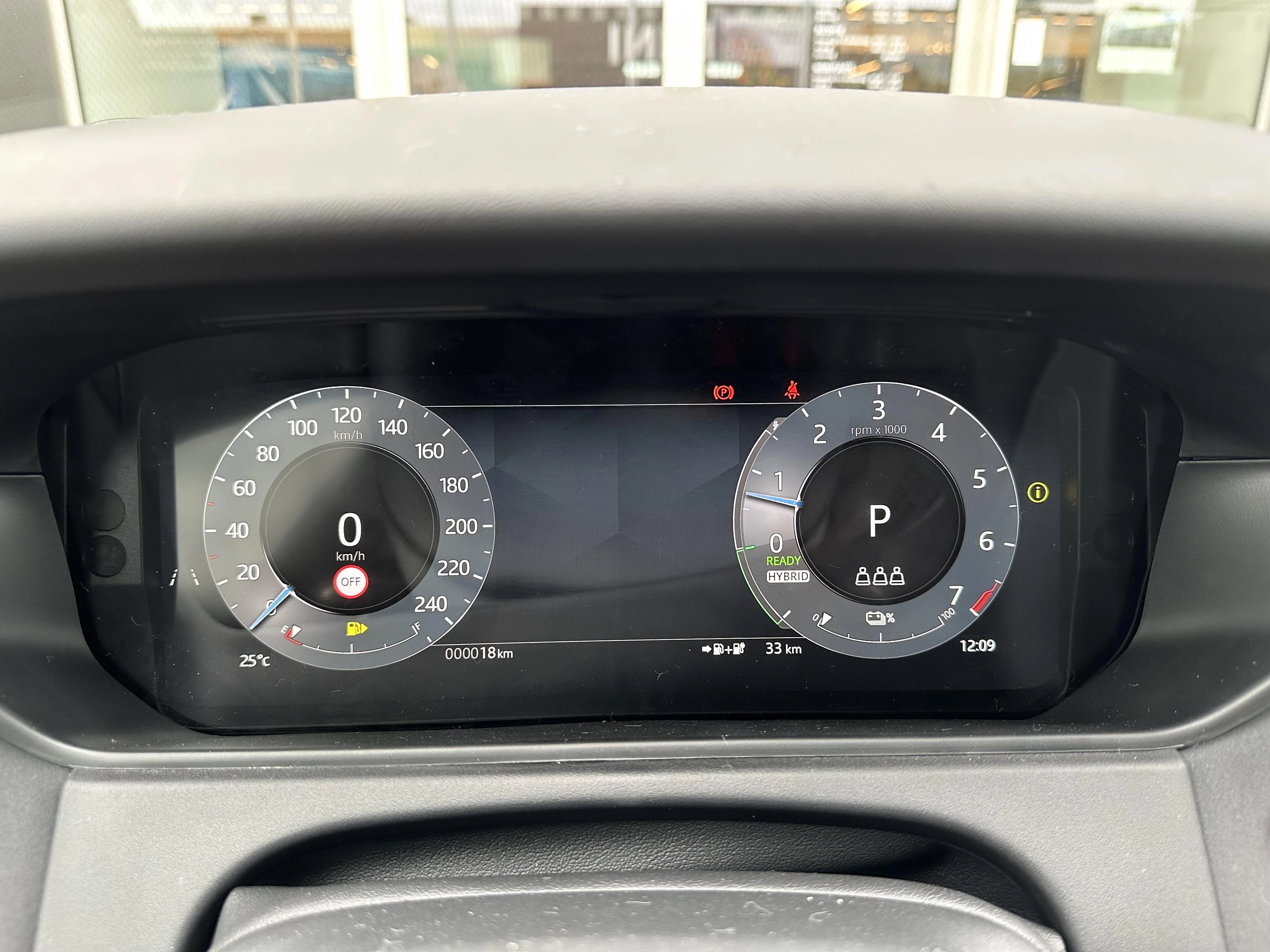 Land Rover Range Rover Velar P400e Dynamic SE AWD Auto. 26MY