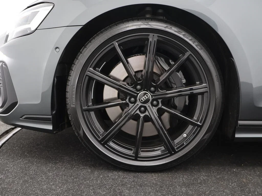 Audi-A8-image-25