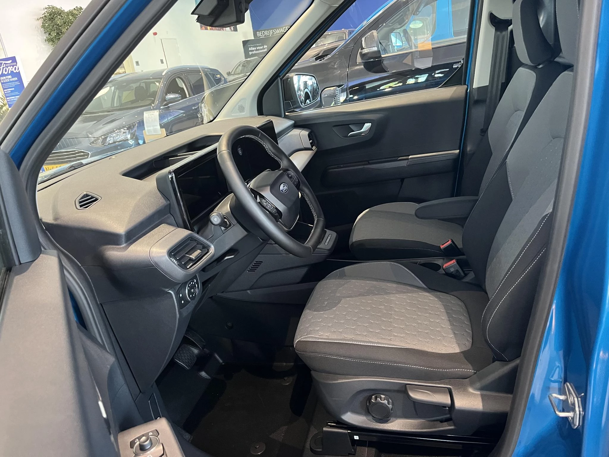 Ford-E-Transit-image-8