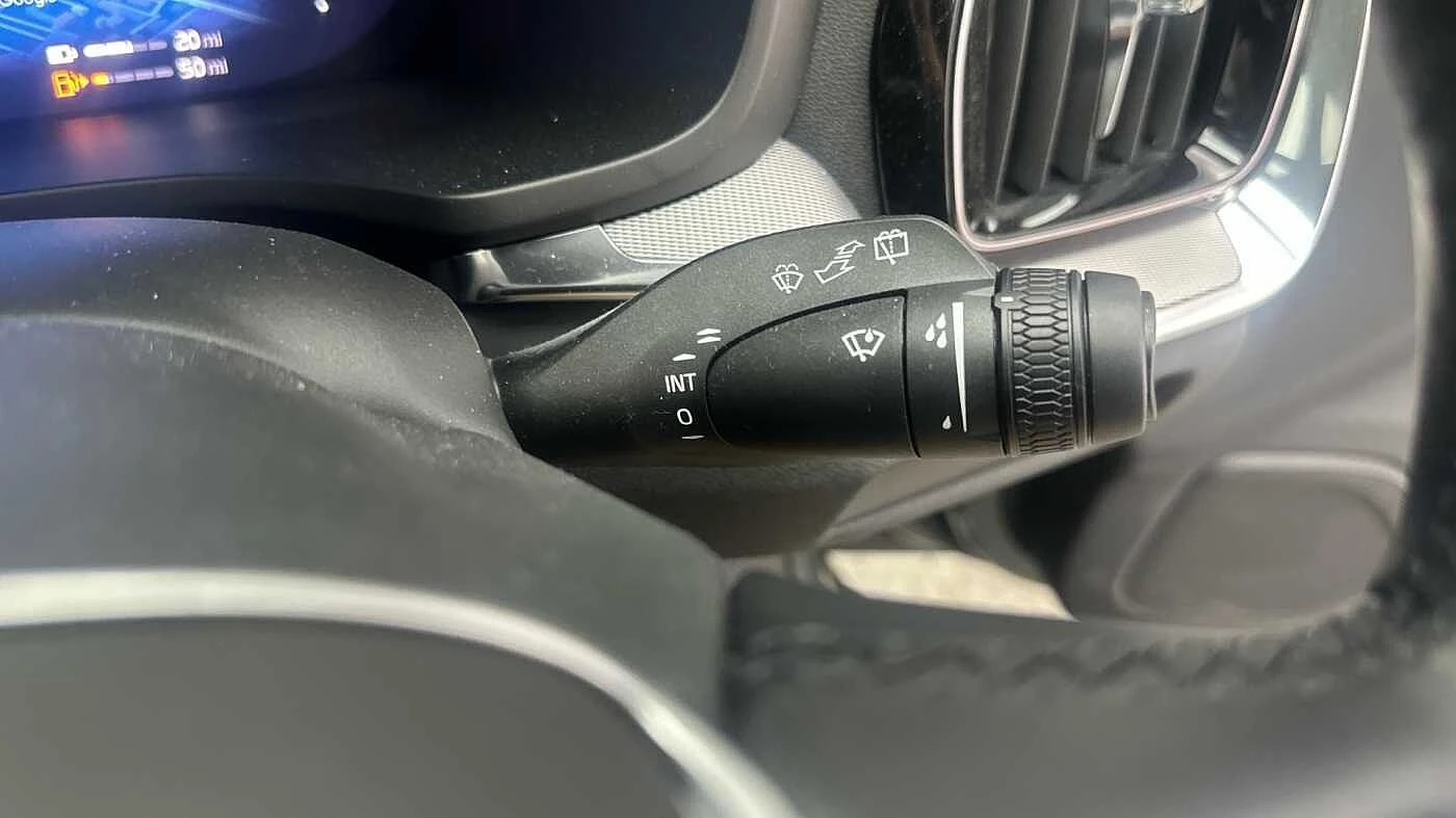 Volvo-V60-image-31
