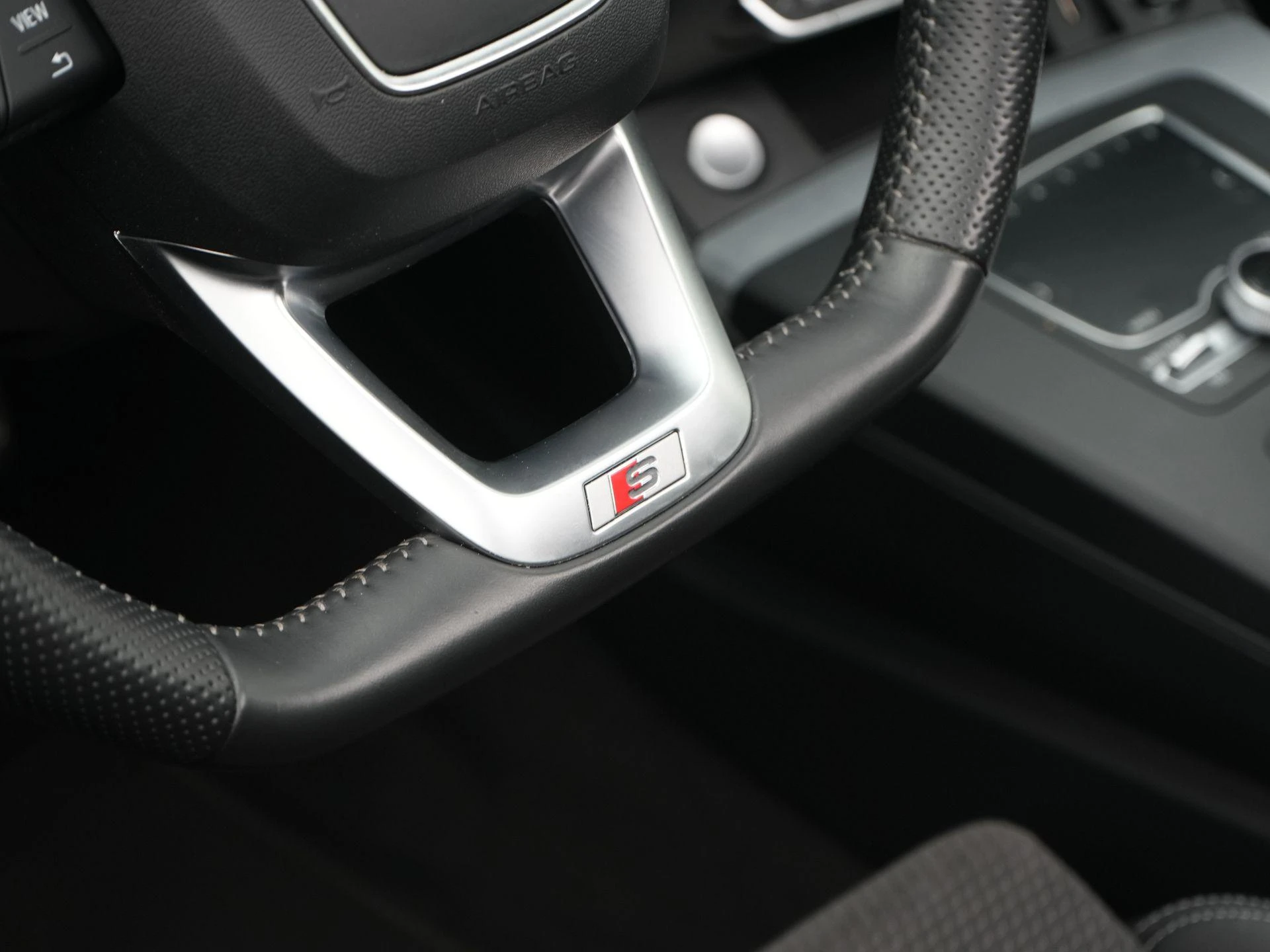 Audi-Q5-image-42
