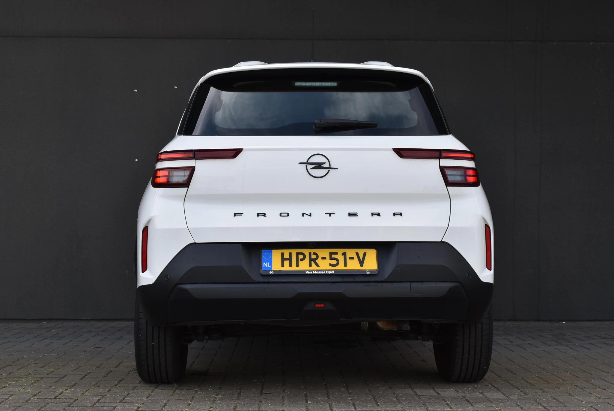 Opel Frontera 1.2 Turbo Hybrid Edition