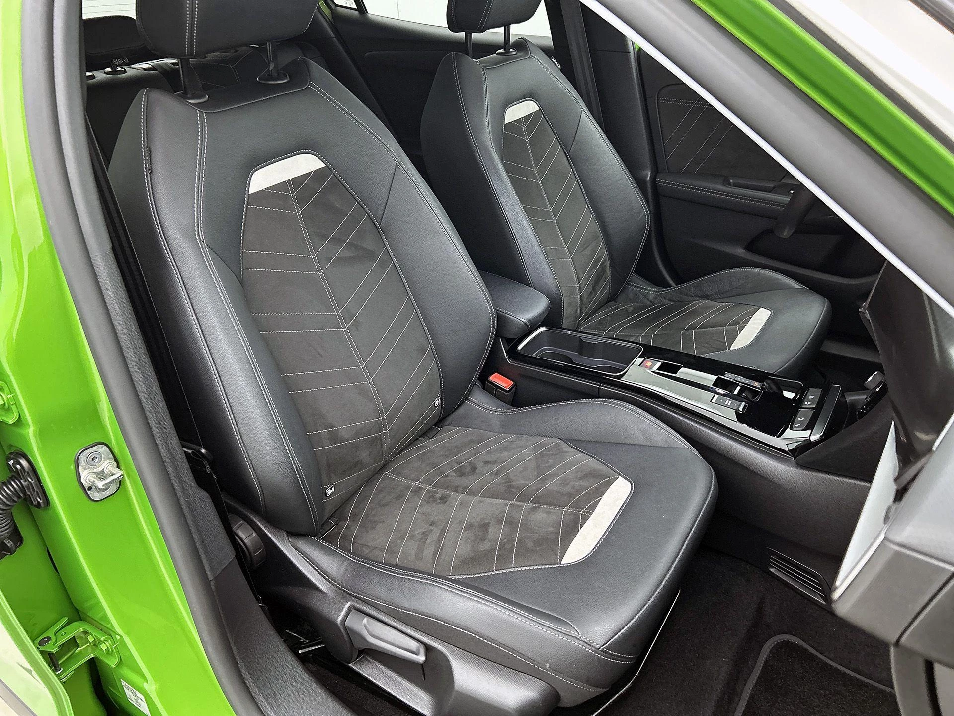 Opel Mokka-e Ultimate 50-kWh 11kw bl.