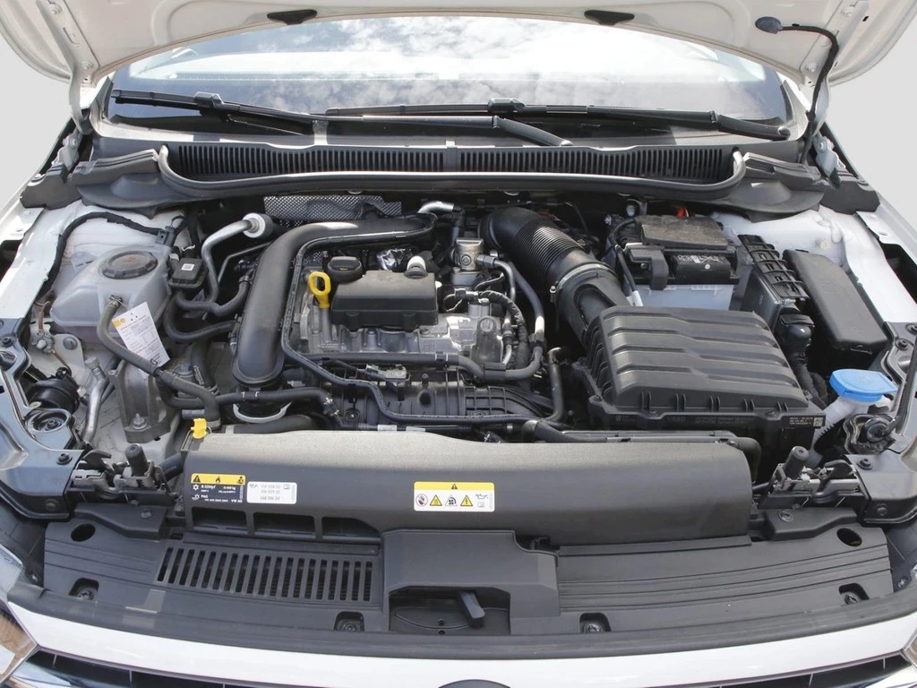 Volkswagen Polo VI 1.0 TSI Move 15" AppCon. LED RFK+PDC SHZ