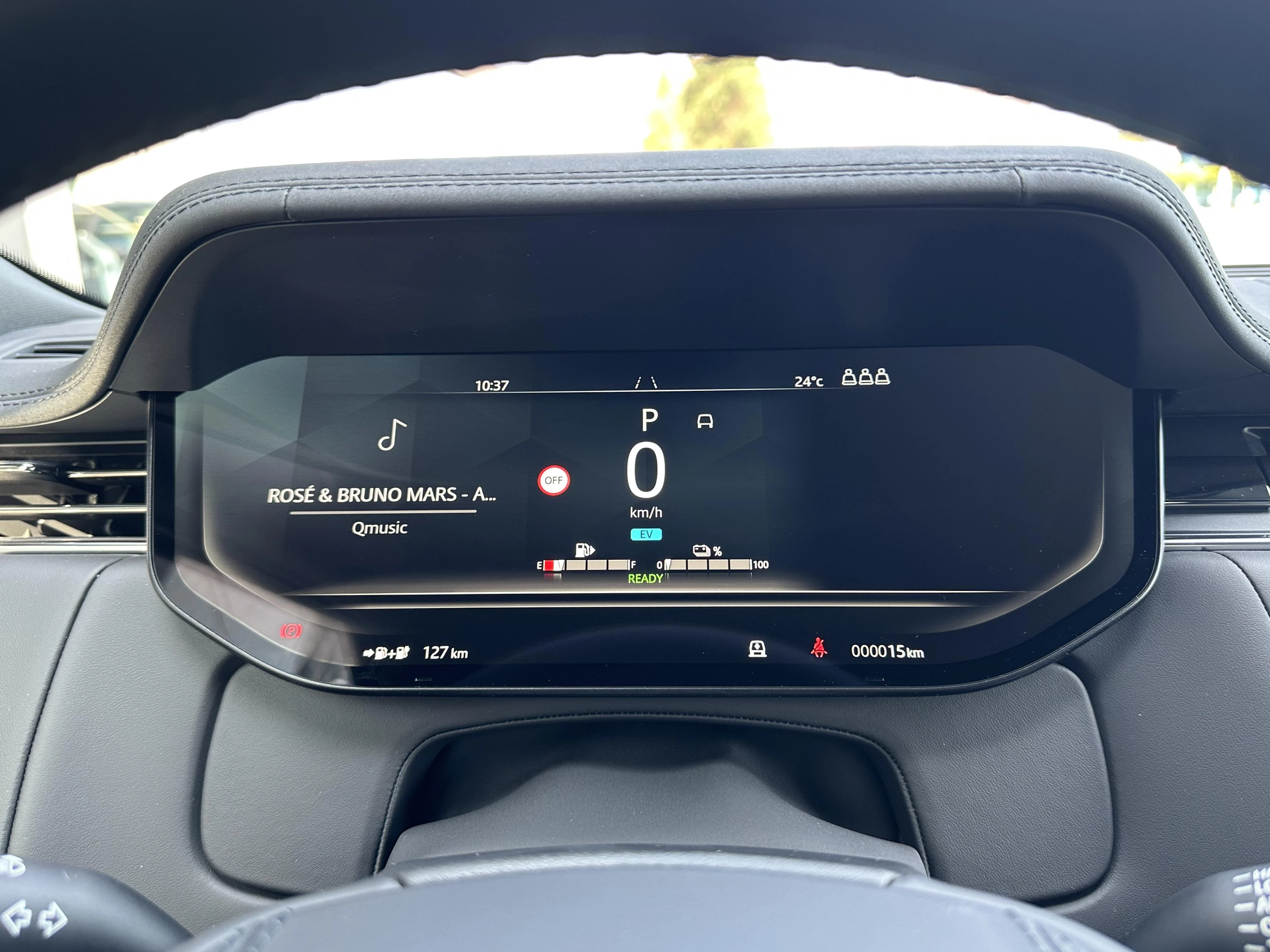 Land Rover-Range Rover-image-15