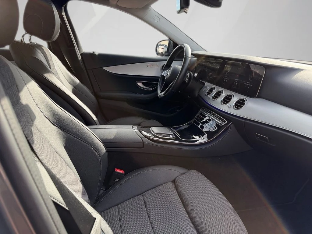Mercedes-Benz-E-Klasse 220 d-image-15