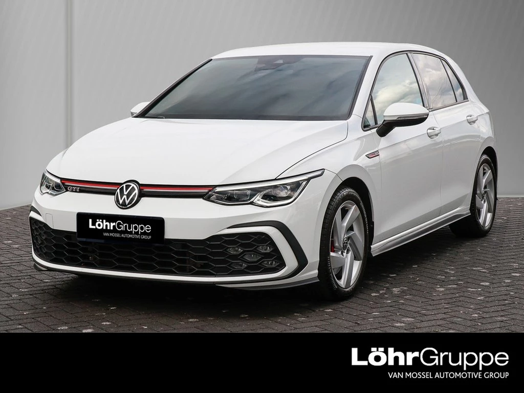 Volkswagen-Golf-image-0