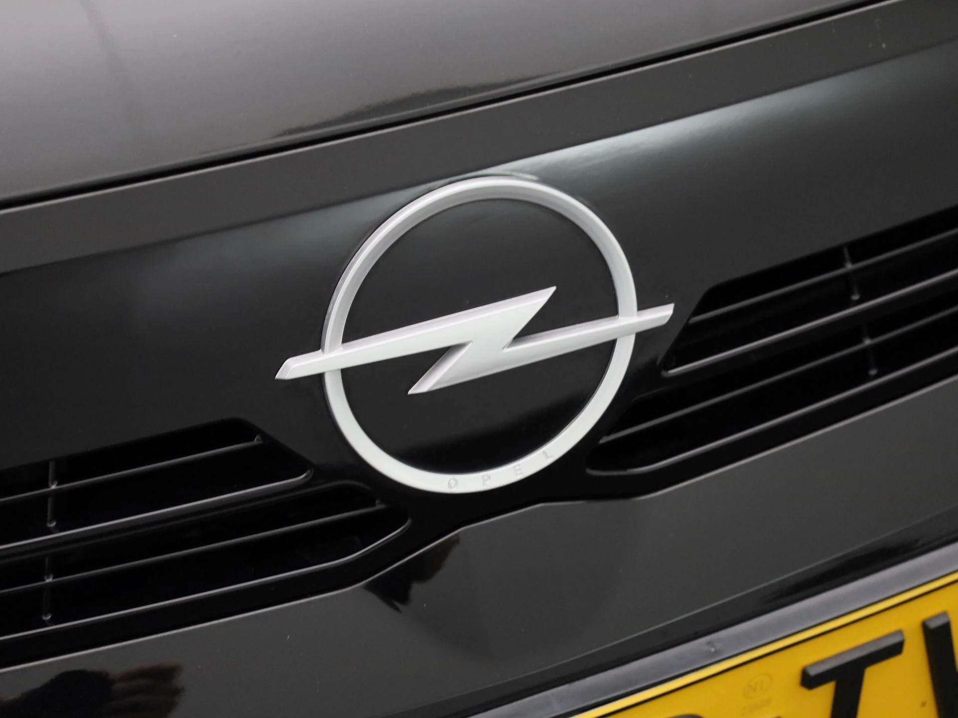 Opel Corsa - 30