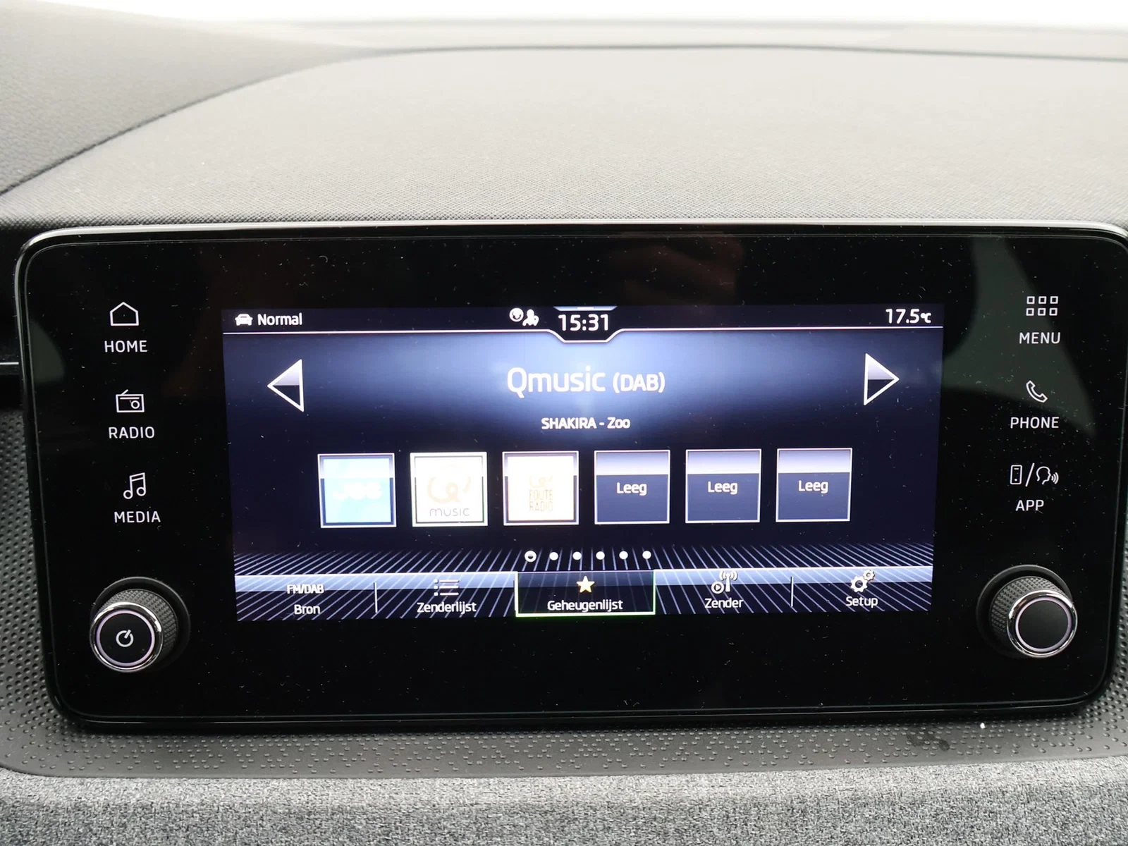 Škoda Kamiq Kamiq Family 1.0TSI 116PK *DEMO*CAMERA*VIRTUAL COCKPIT*PDC*ACC*APP-CONNECT*...*
