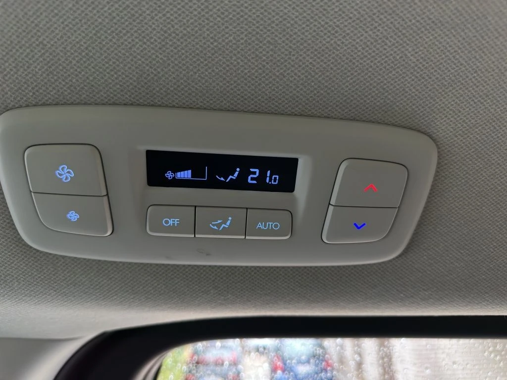 Hyundai-Staria-image-23