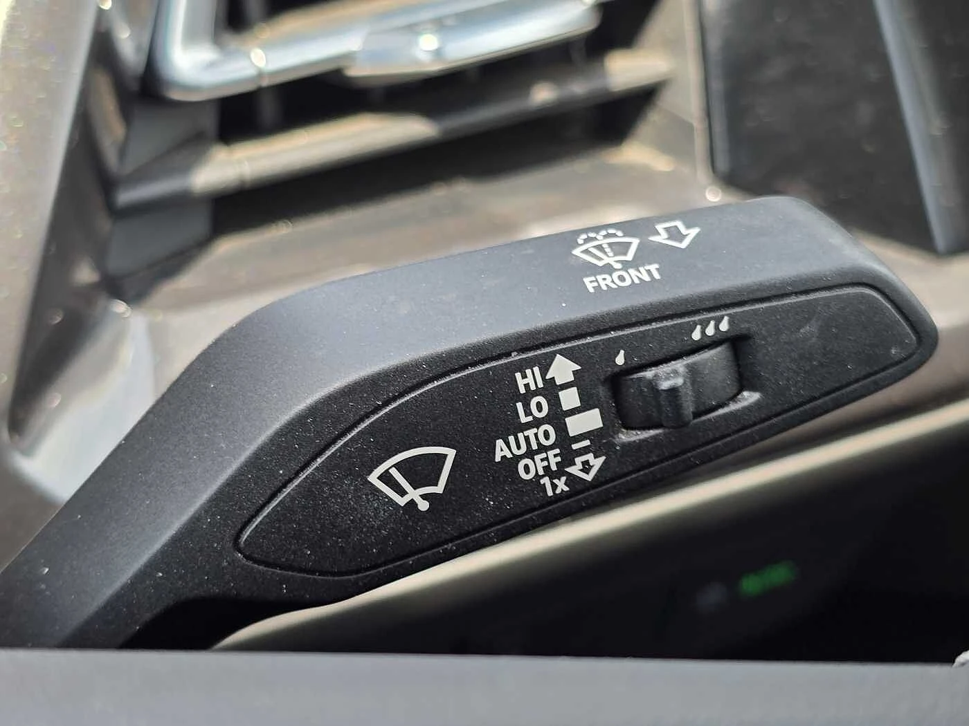 Audi-Q4 Sportback e-tron-image-28