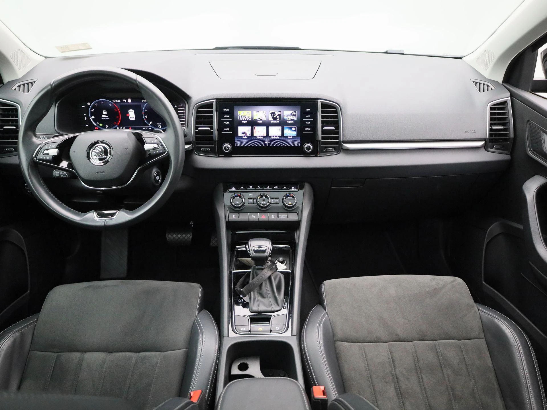 Škoda-Karoq-image-7