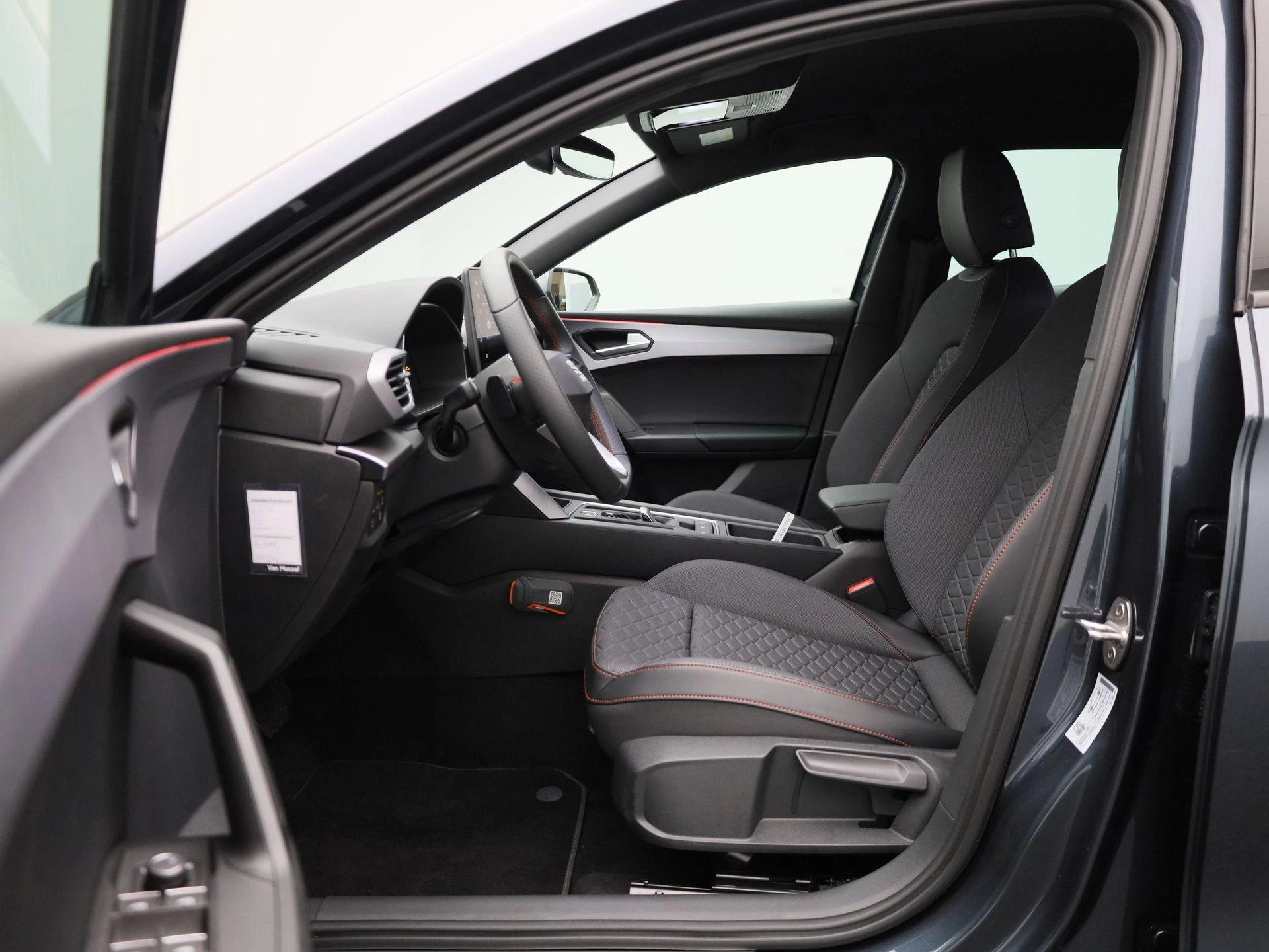 SEAT-Leon-image-9
