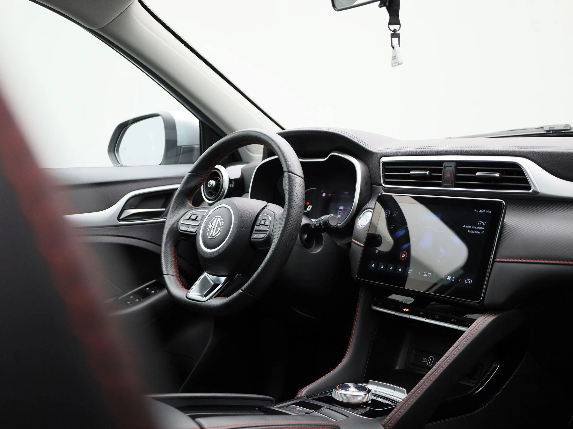 MG ZS EV Long Range Luxury 70 kWh