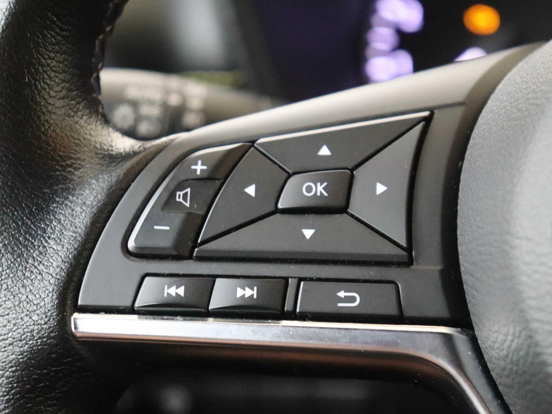 Nissan-Juke-image-12