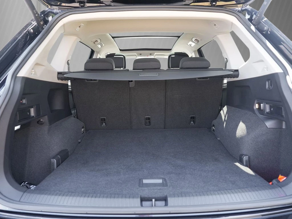 Volkswagen Tiguan Allspace 2.0 TDI DSG LIFE *LED*Navi*AHK*Panorama*ergoActive*Climatronic*uvm...