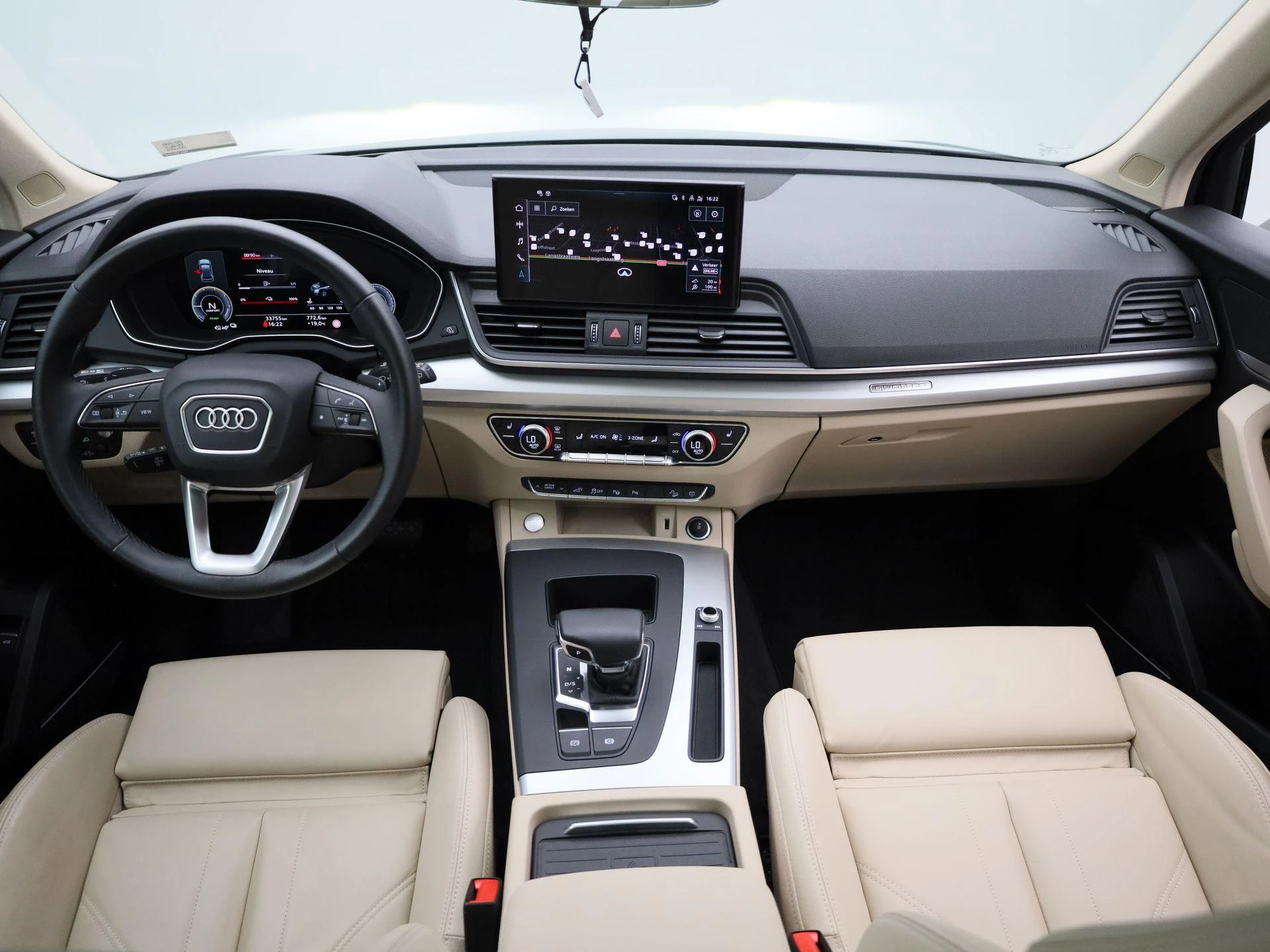Audi-Q5-image-7