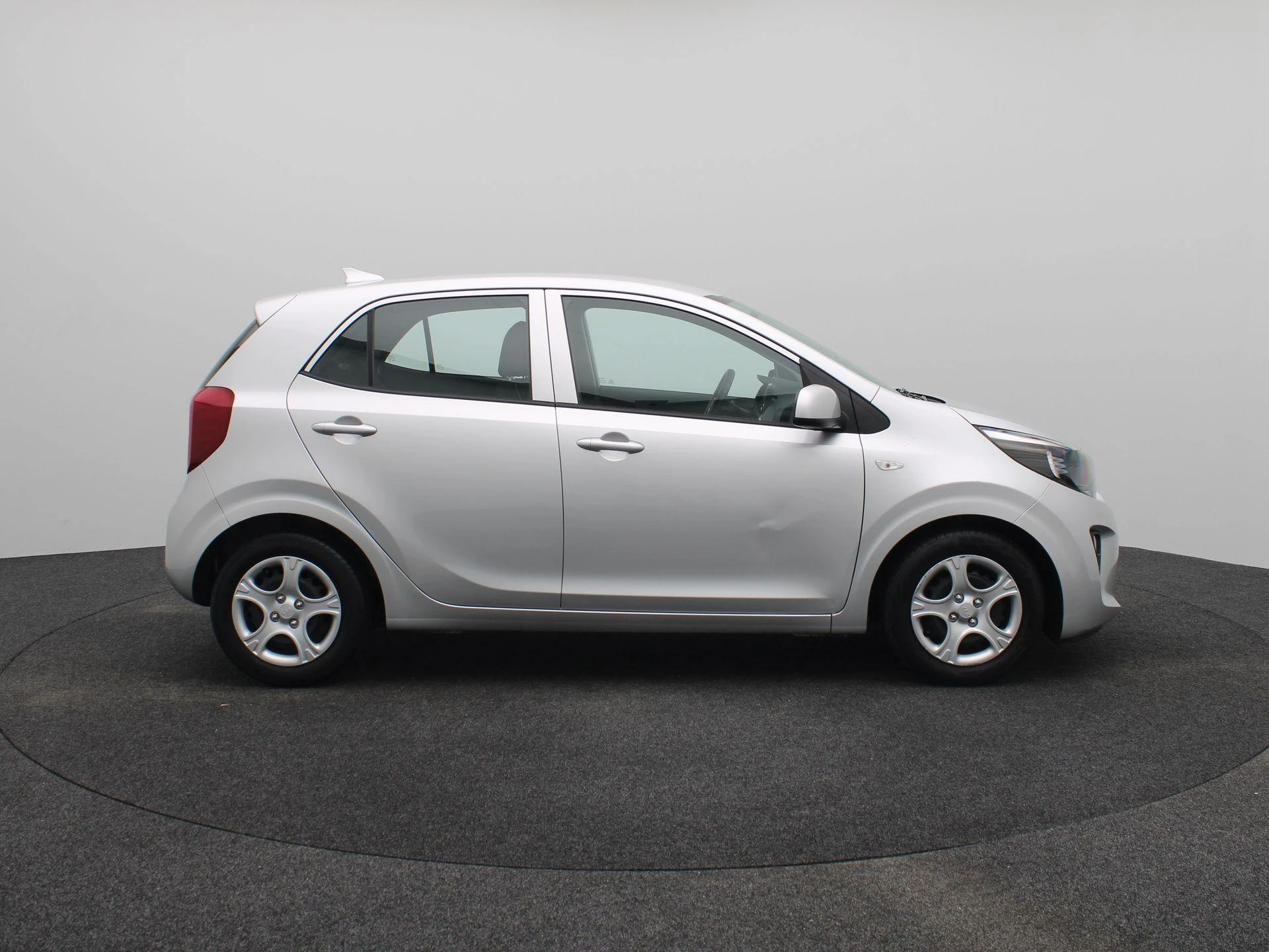 Kia-Picanto-image-5