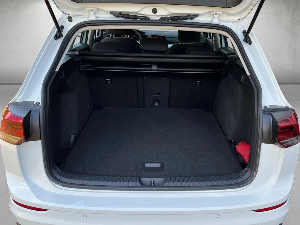 Volkswagen Golf VIII Variant 1.0 TSI Life