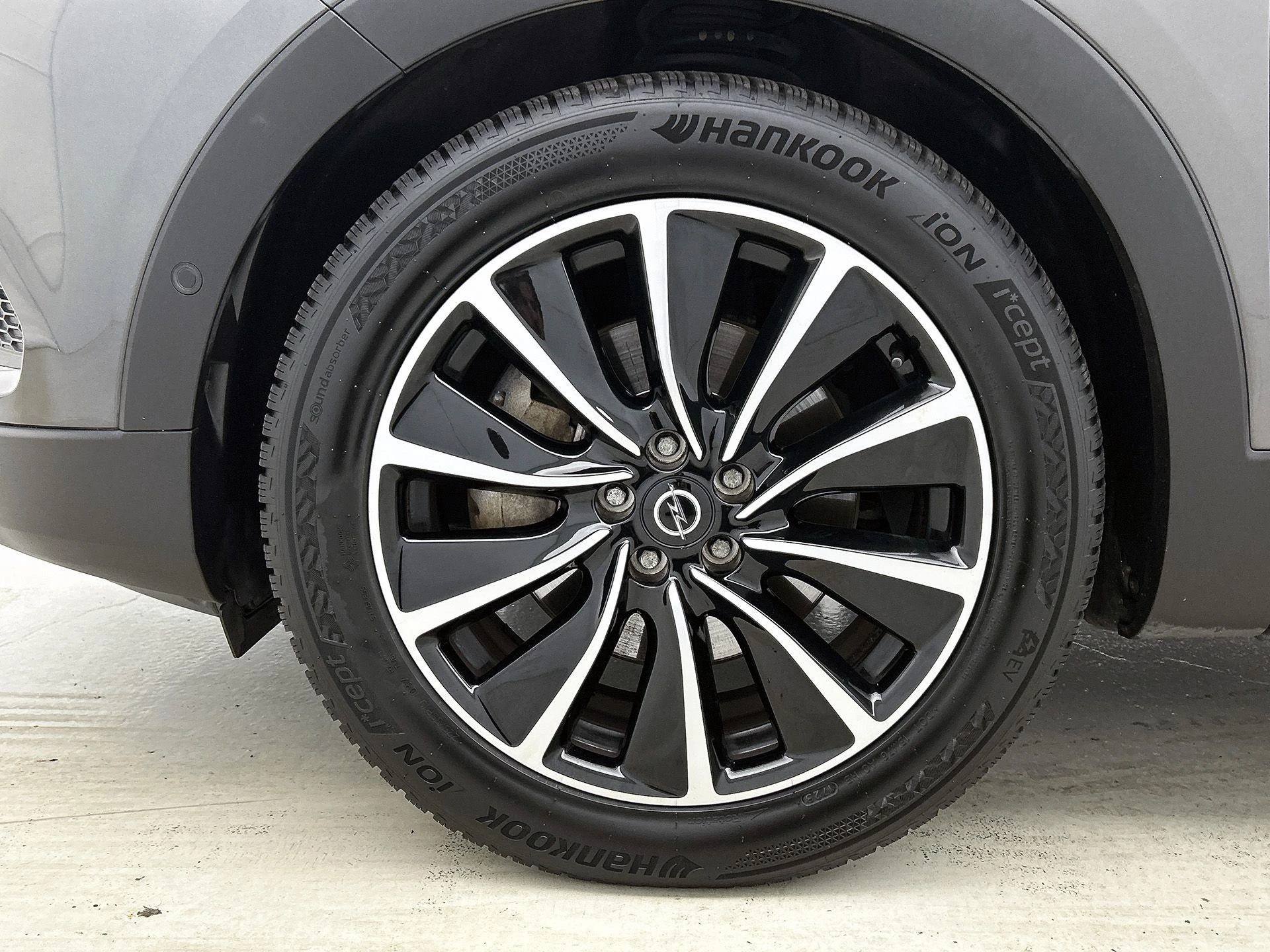 Opel-Grandland X-image-46