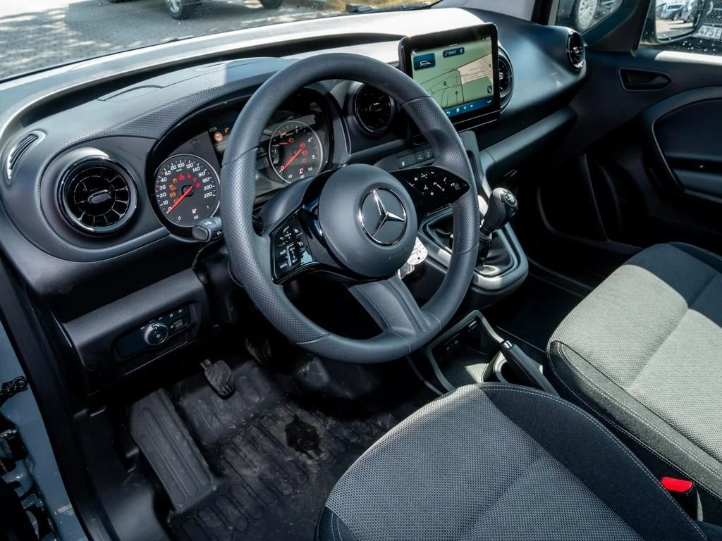Mercedes-Benz-Citan 112 CDI-image-8