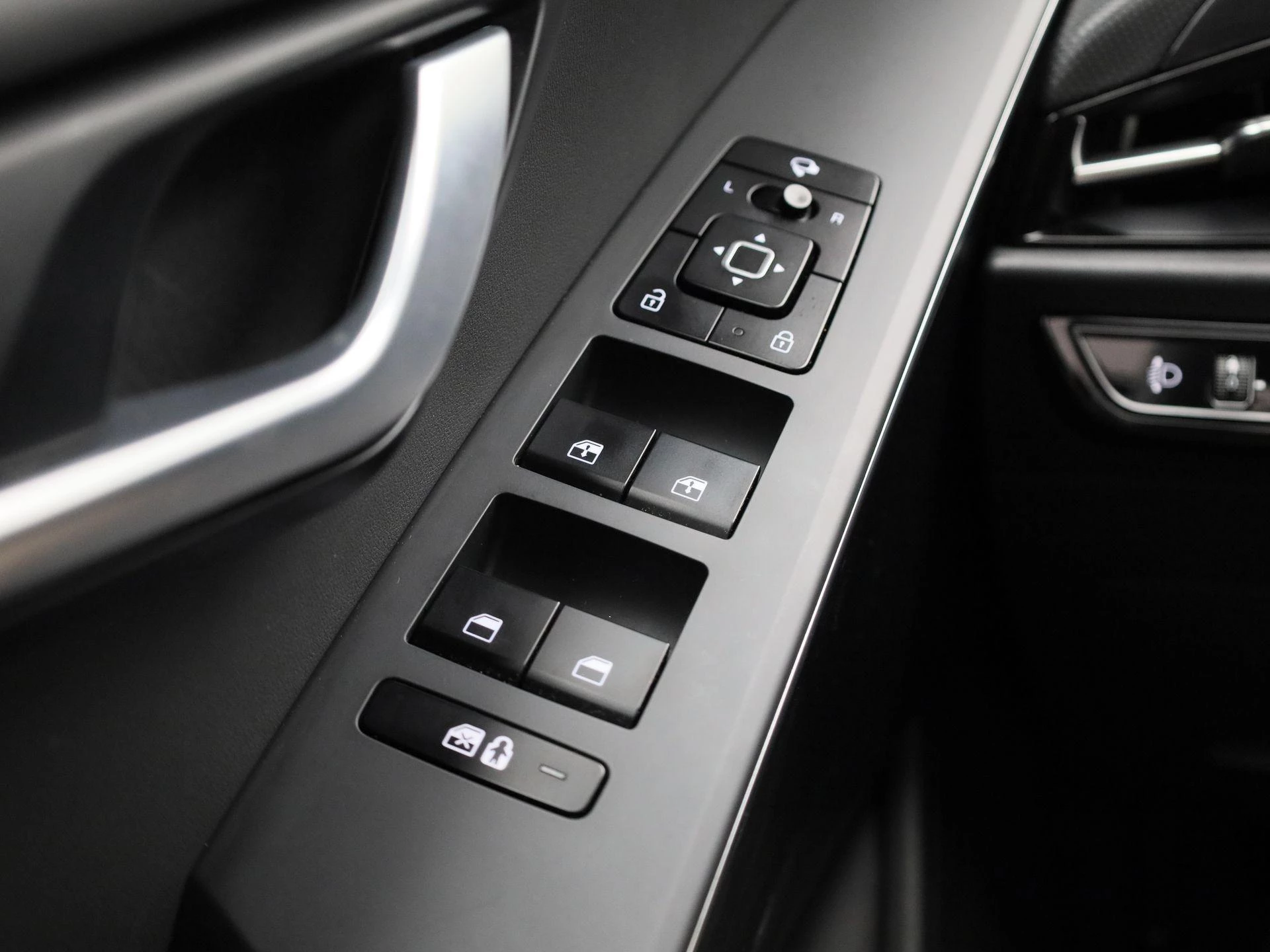 Kia-Niro-image-31