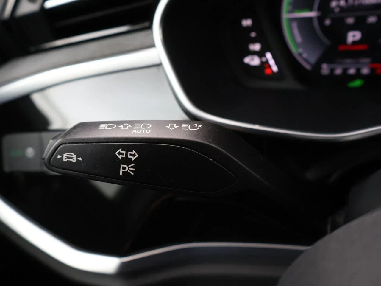 Audi-Q3-image-19