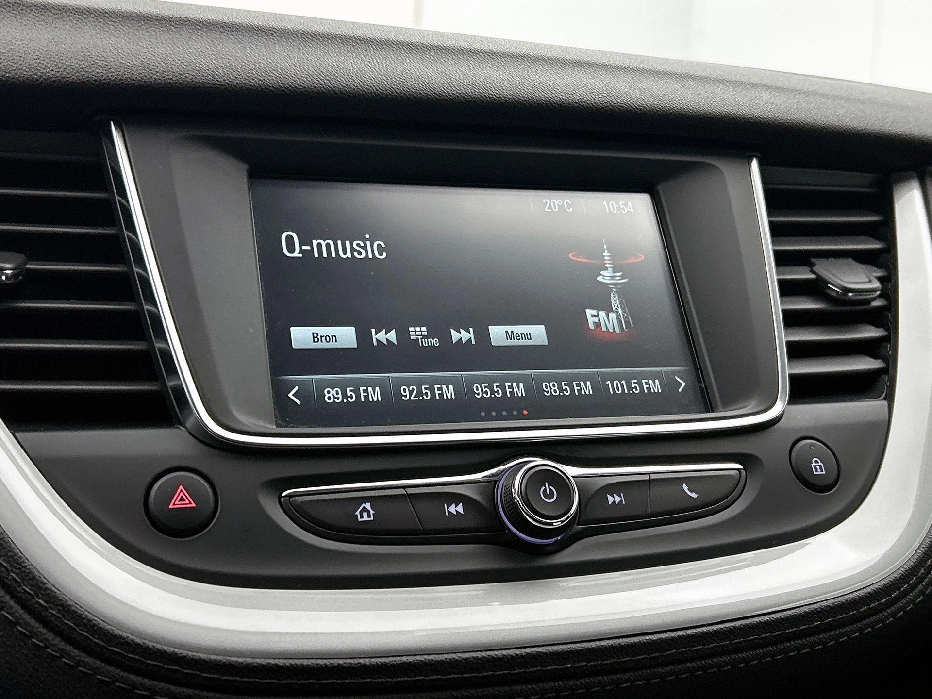 Opel-Grandland X-image-6