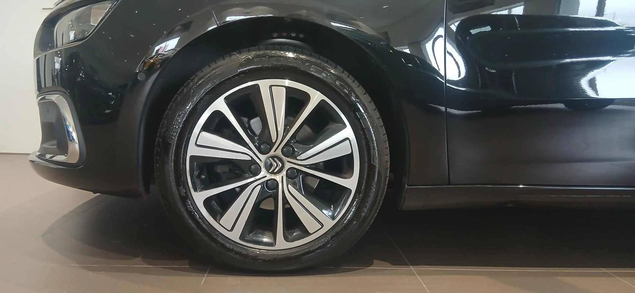 Citroën-Grand C4 Picasso-image-5