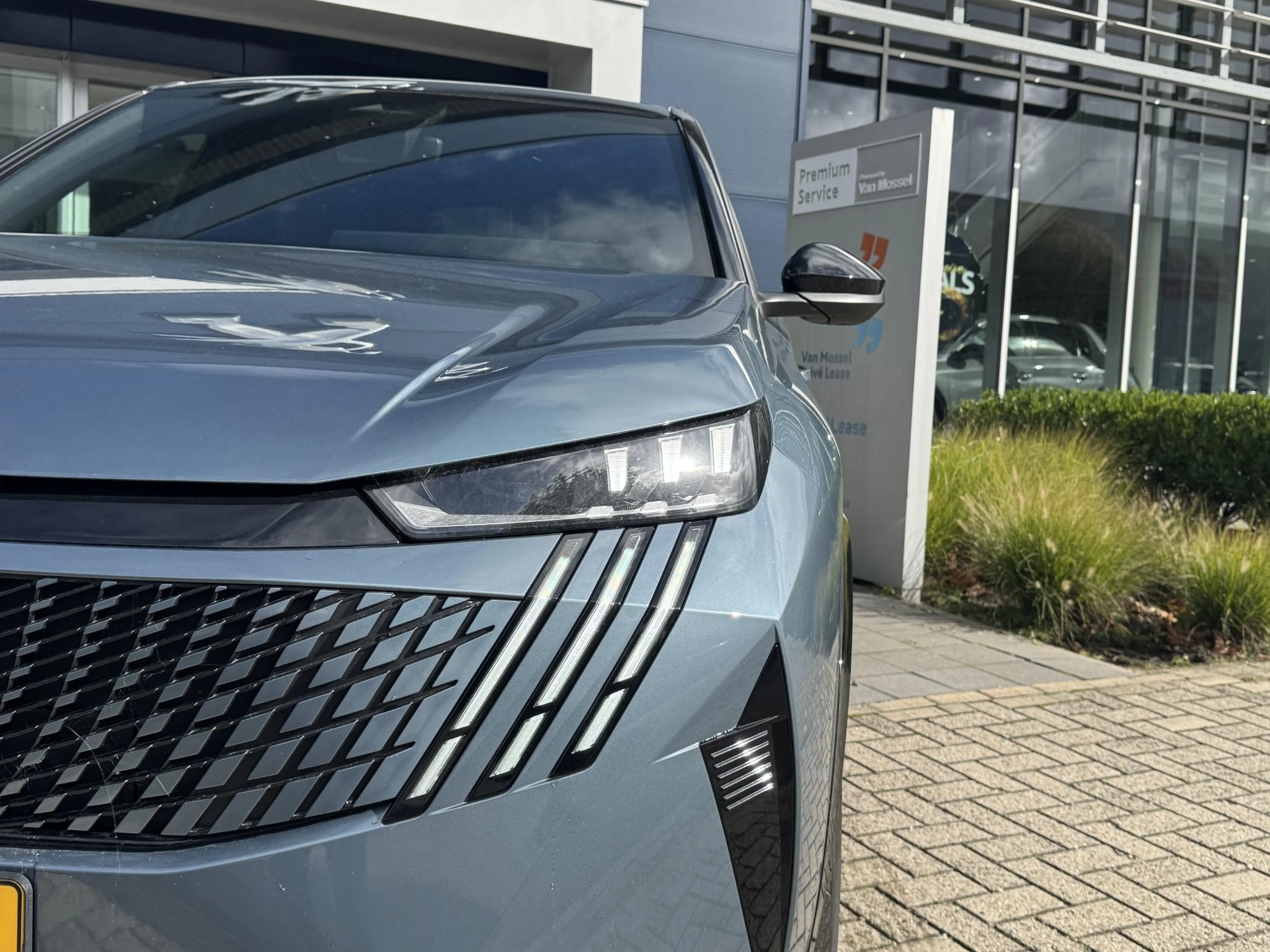 Peugeot-e-3008-image-17