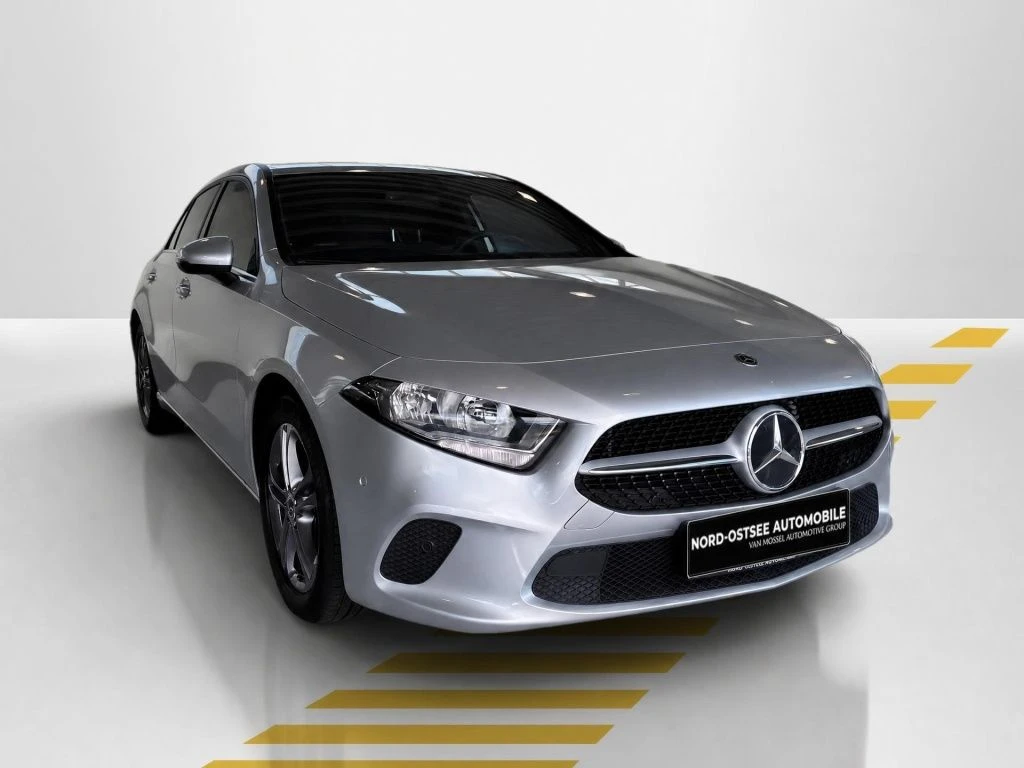 Mercedes-Benz-A-Klasse 200-image-14