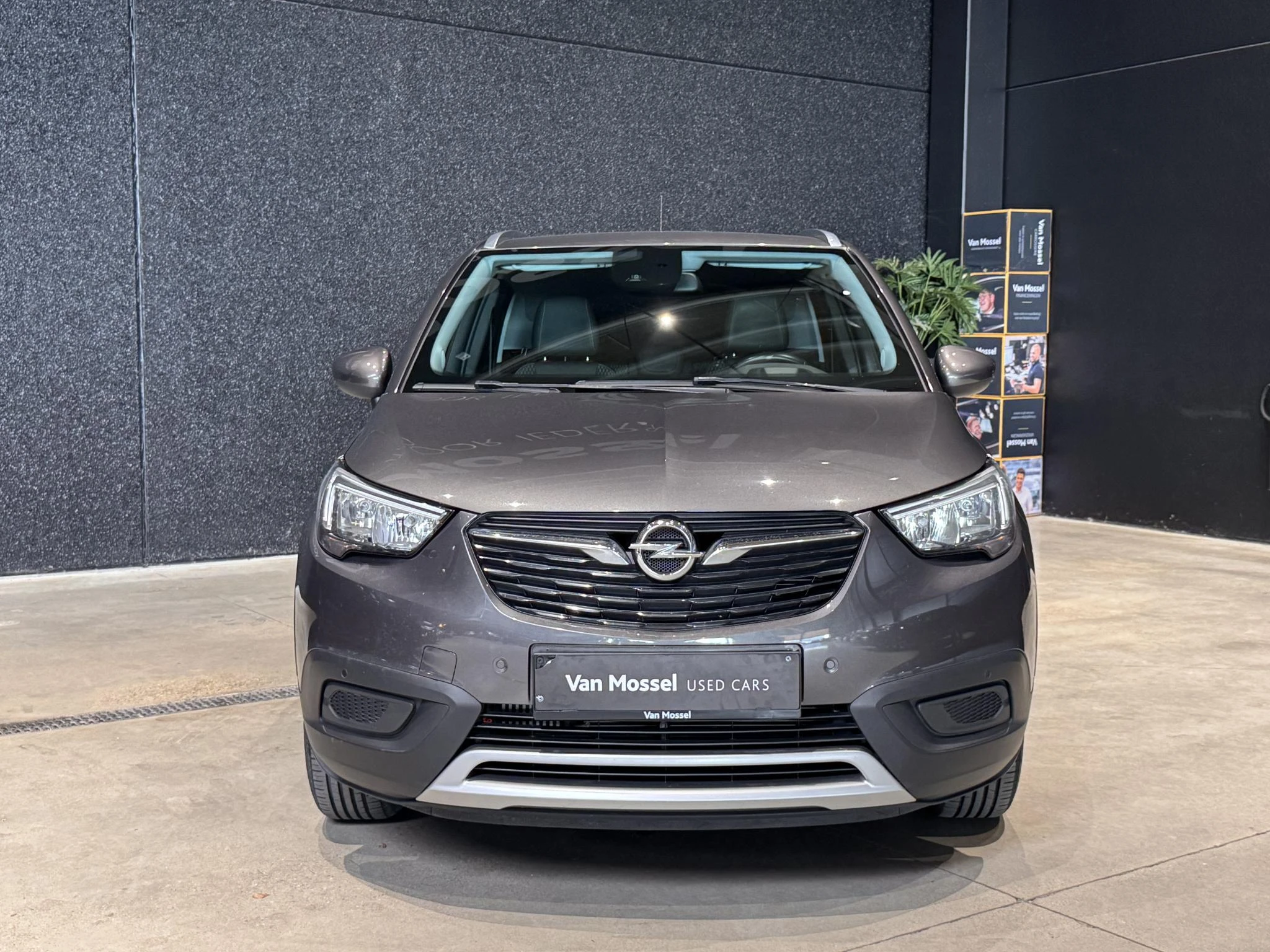 Opel-Crossland X-image-1
