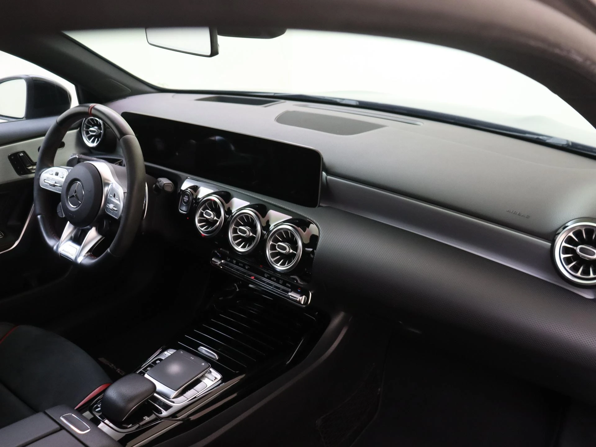 Mercedes-Benz A-Klasse AMG 45 S 4MATIC+ Premium Plus