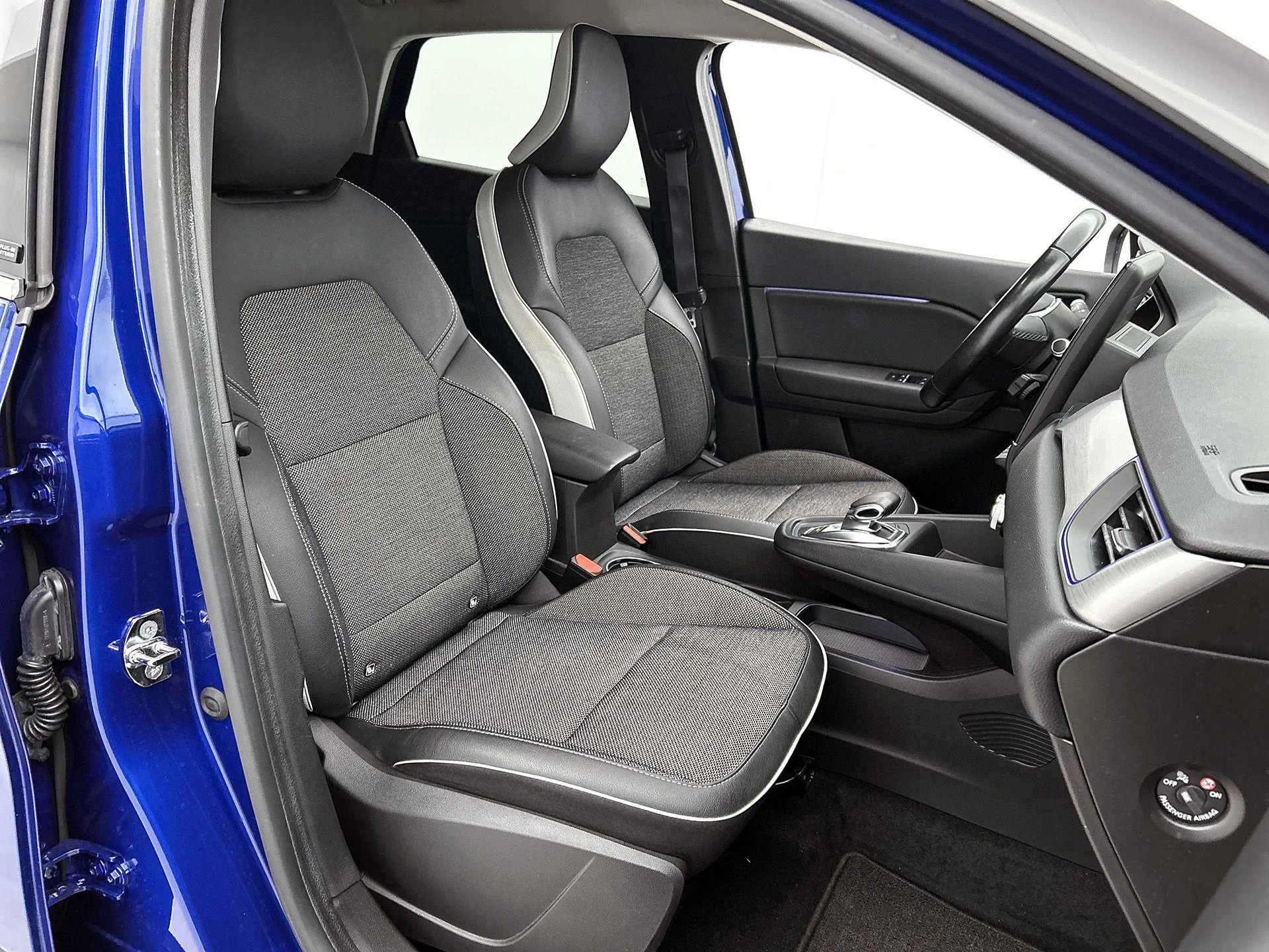 Renault-Captur-image-36