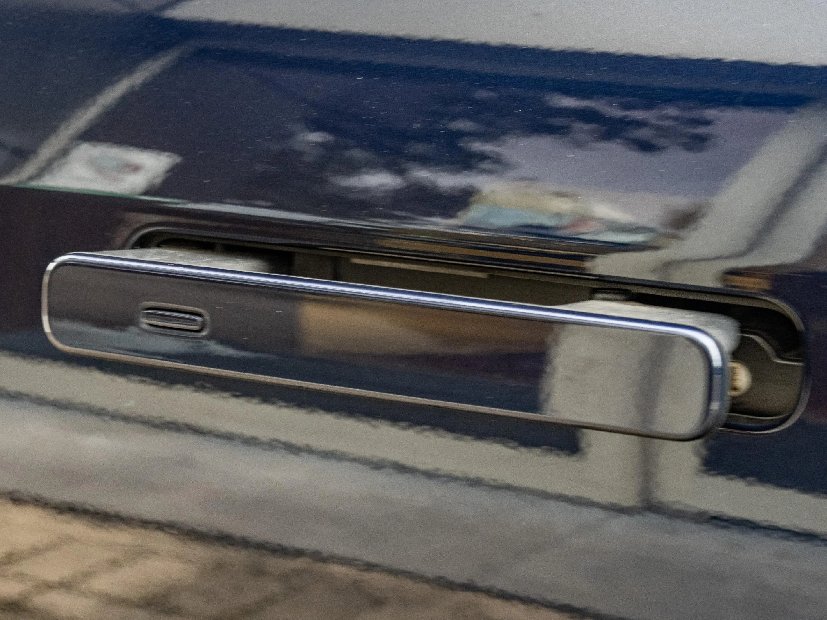 Jaguar-I-PACE-image-10