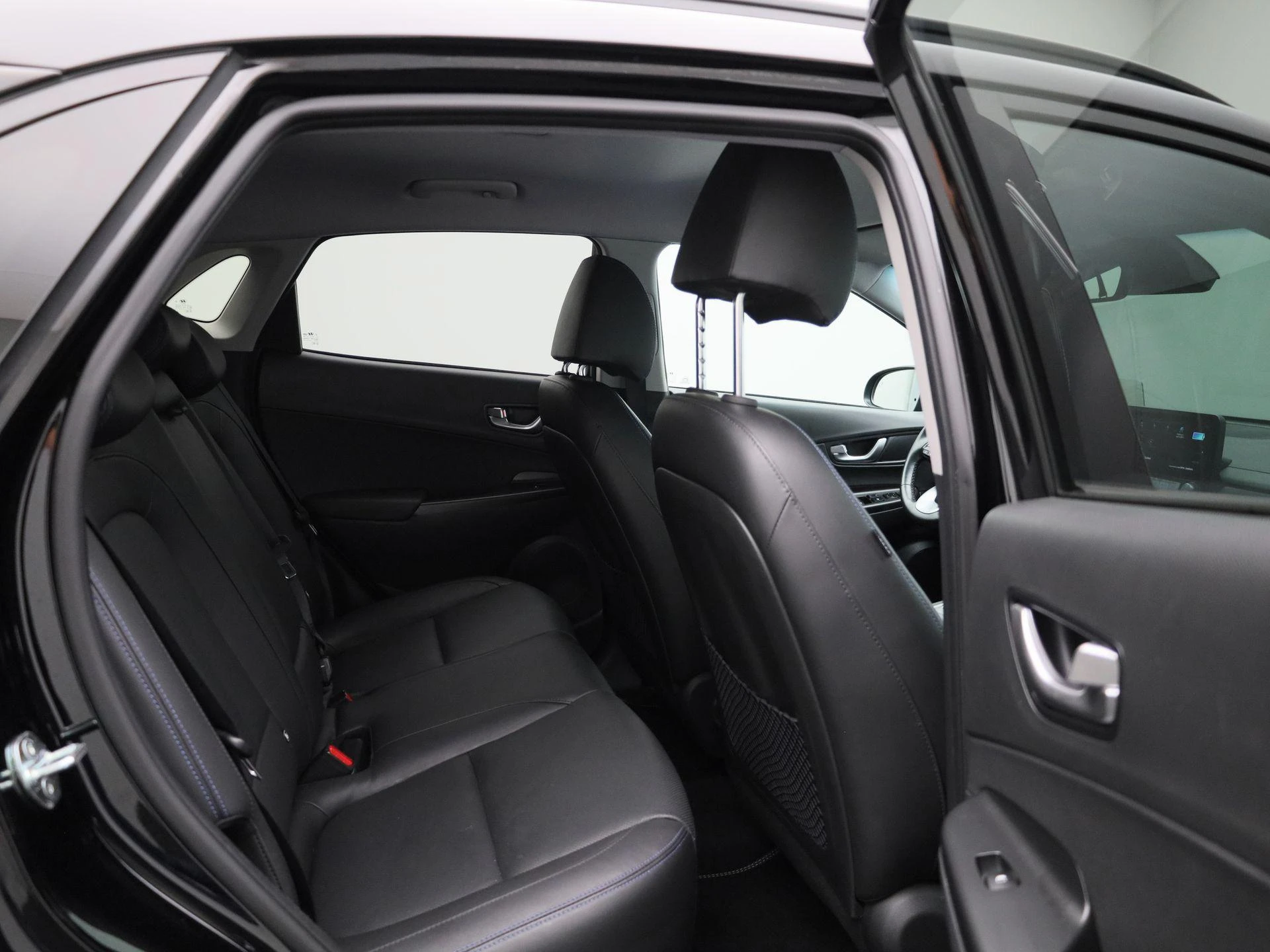 Hyundai-Kona-image-37