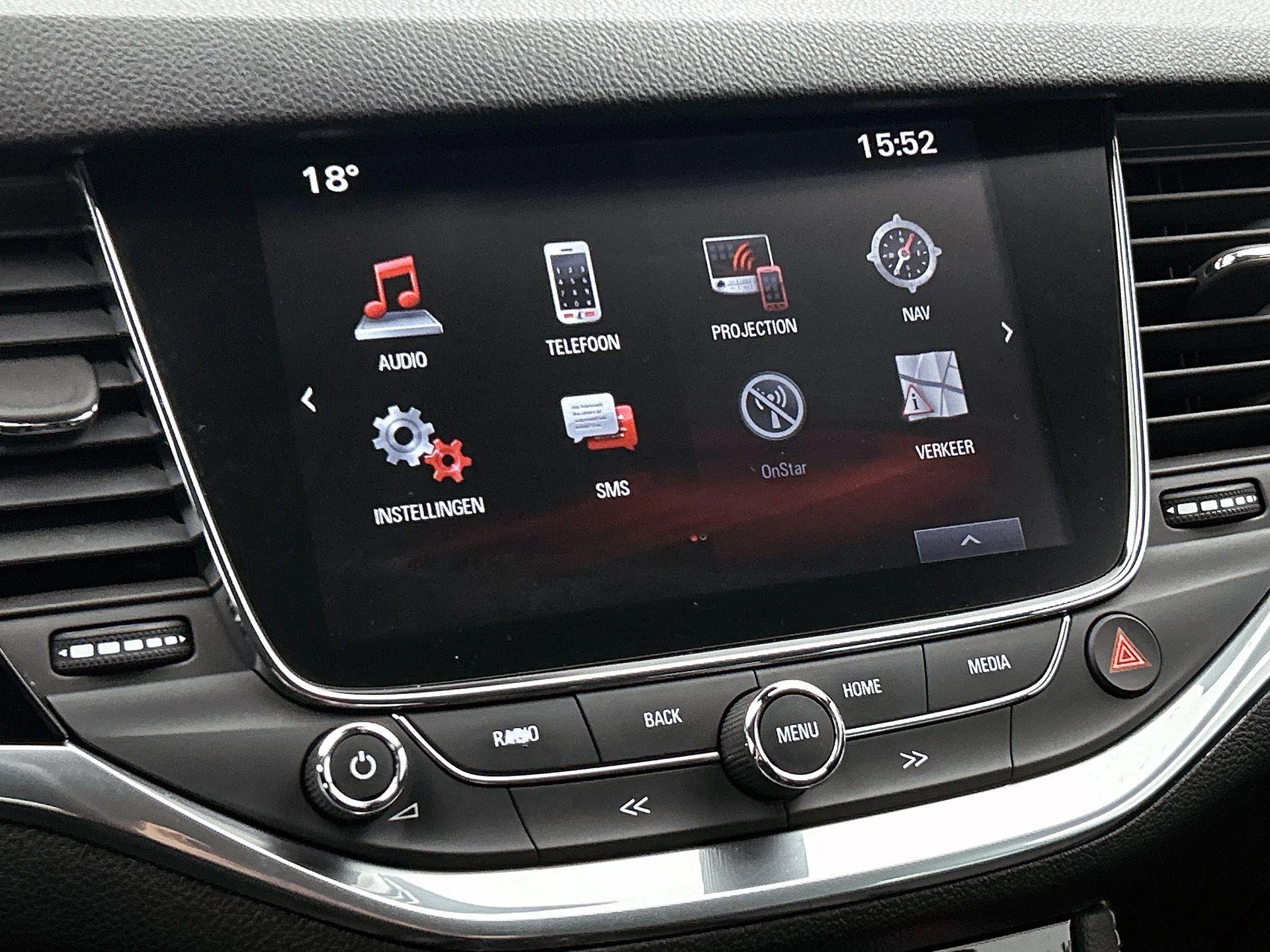 Opel-Astra-image-24
