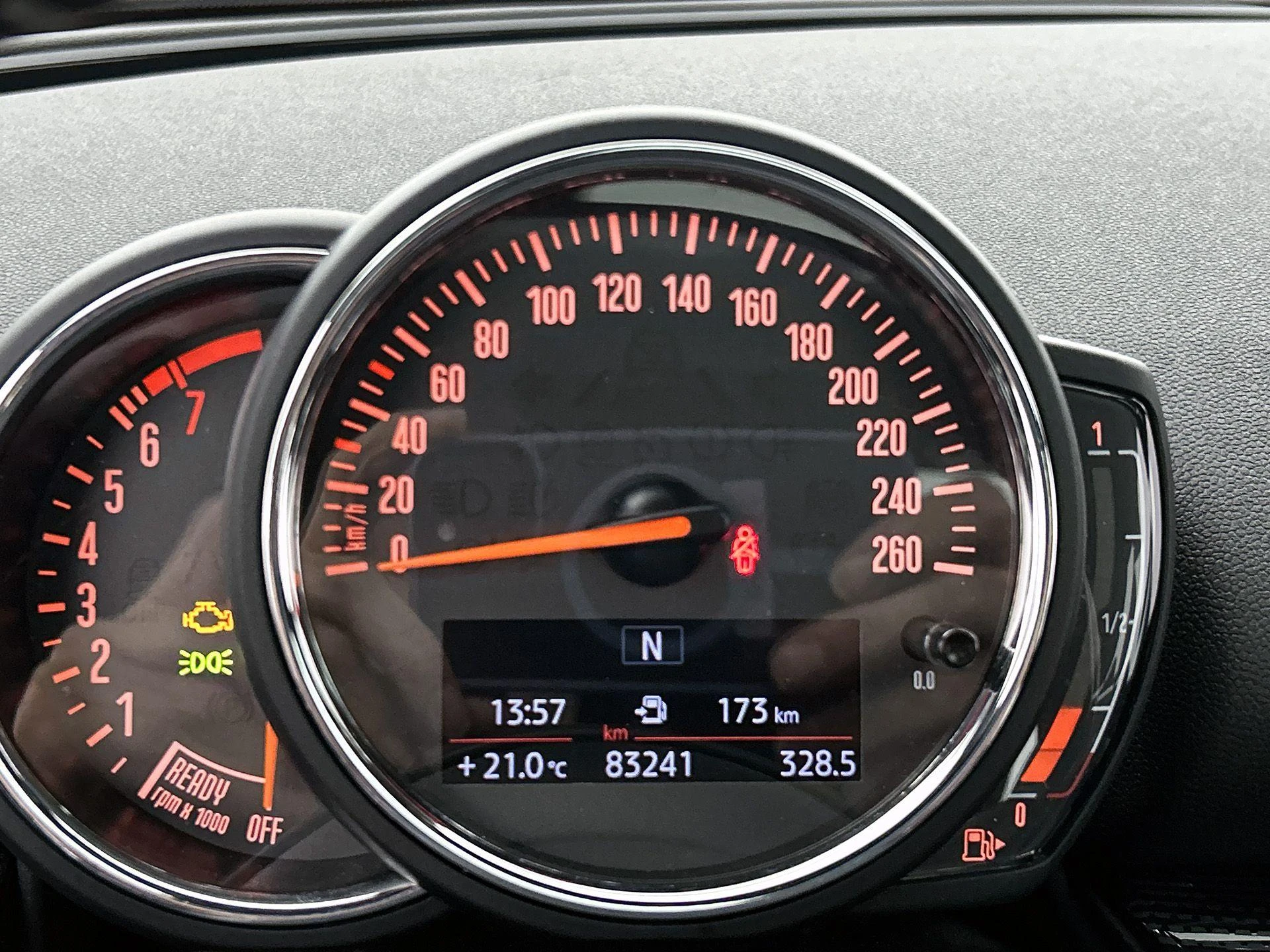 MINI-Clubman-image-19