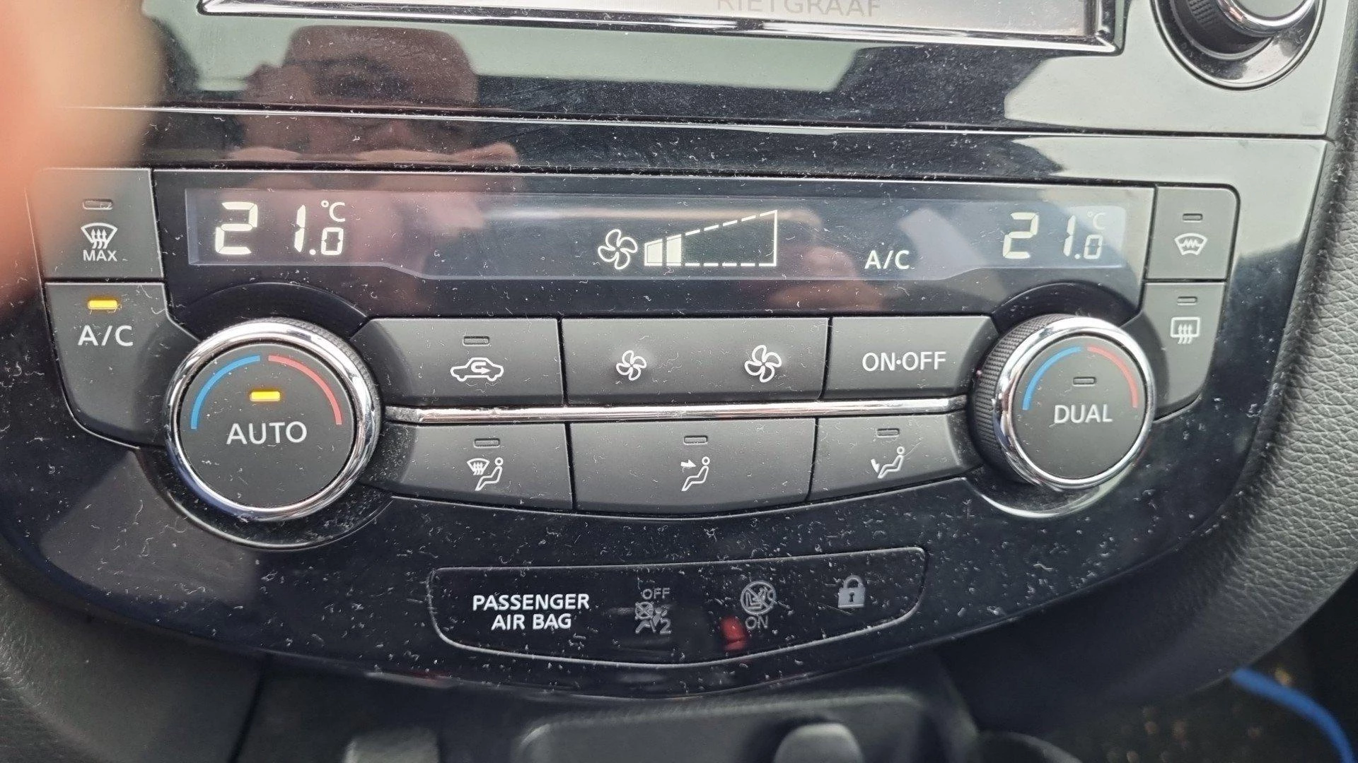 Nissan-QASHQAI-image-29