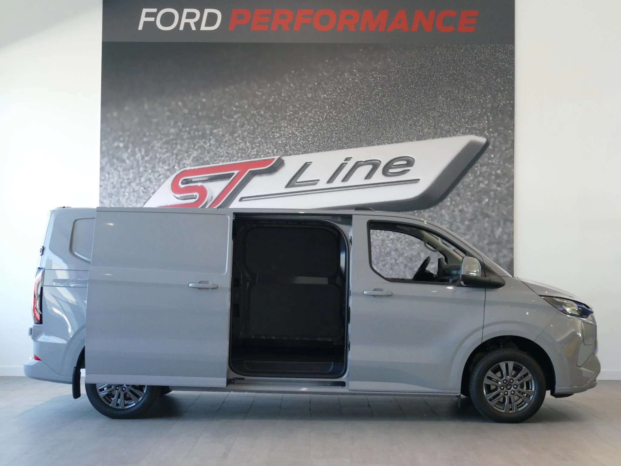 Ford-Custom-image-20