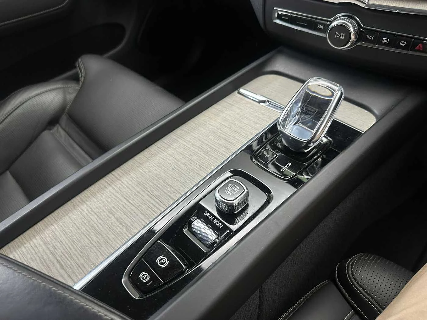 Volvo-XC60-image-4
